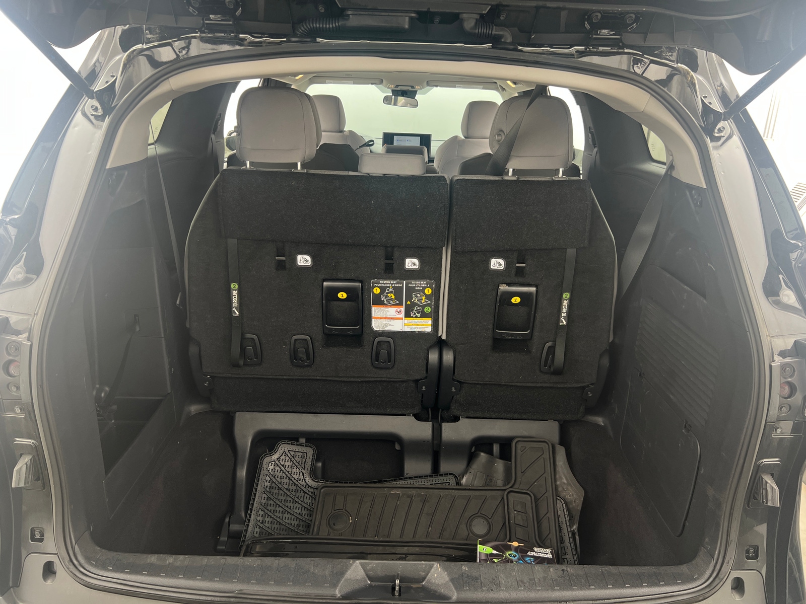 Thumbnail: 2025 Toyota Sienna - 7