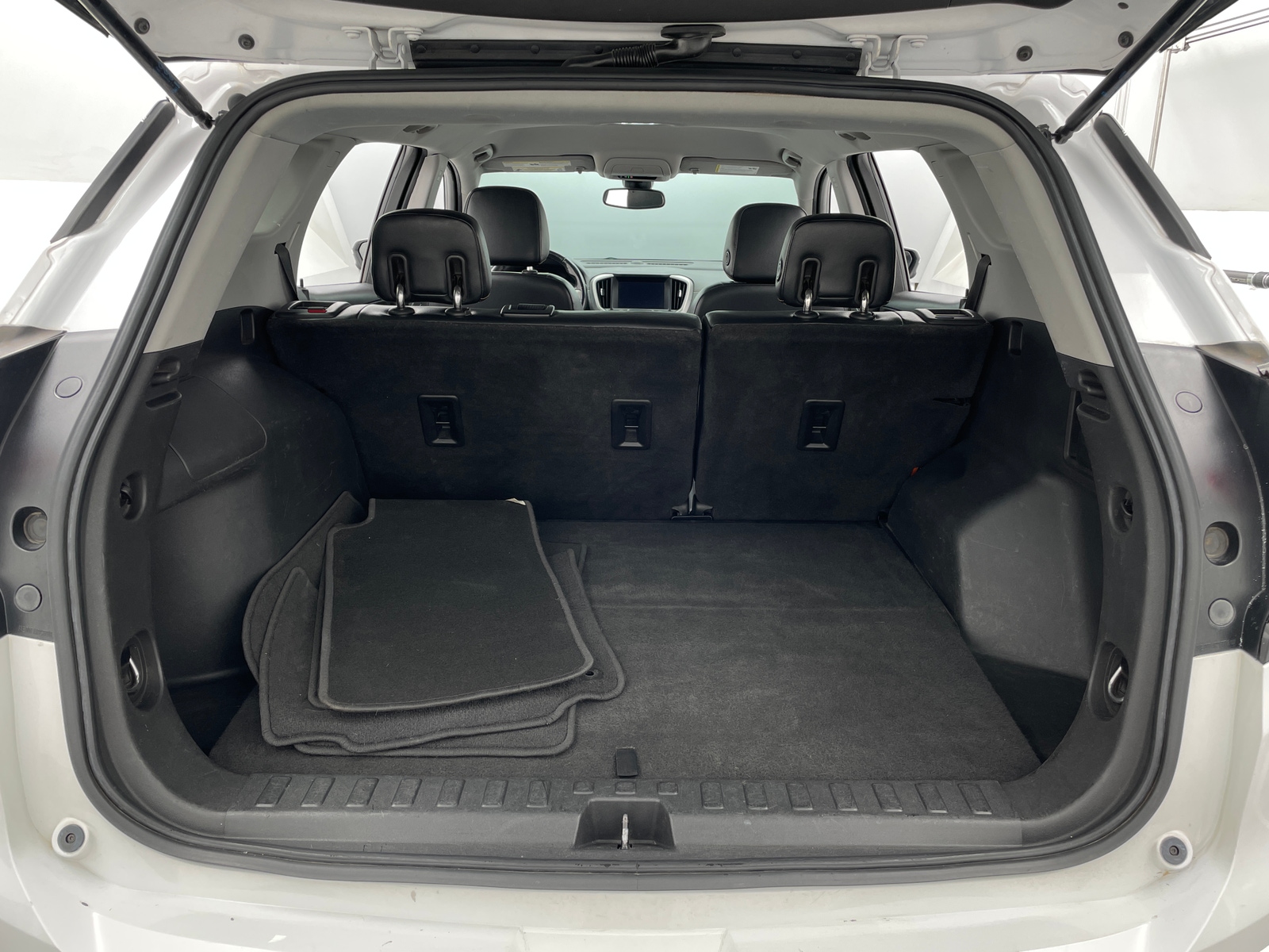 Thumbnail: 2020 GMC Terrain - 6