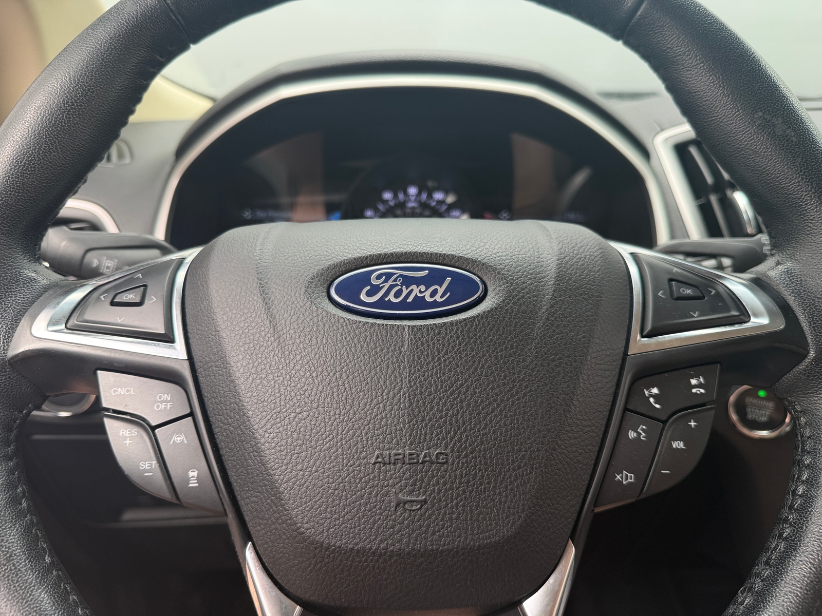 Thumbnail: 2020 Ford Edge - 4
