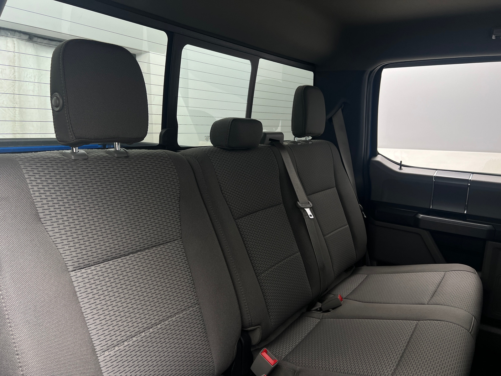 Thumbnail: 2019 Ford Econoline - 6