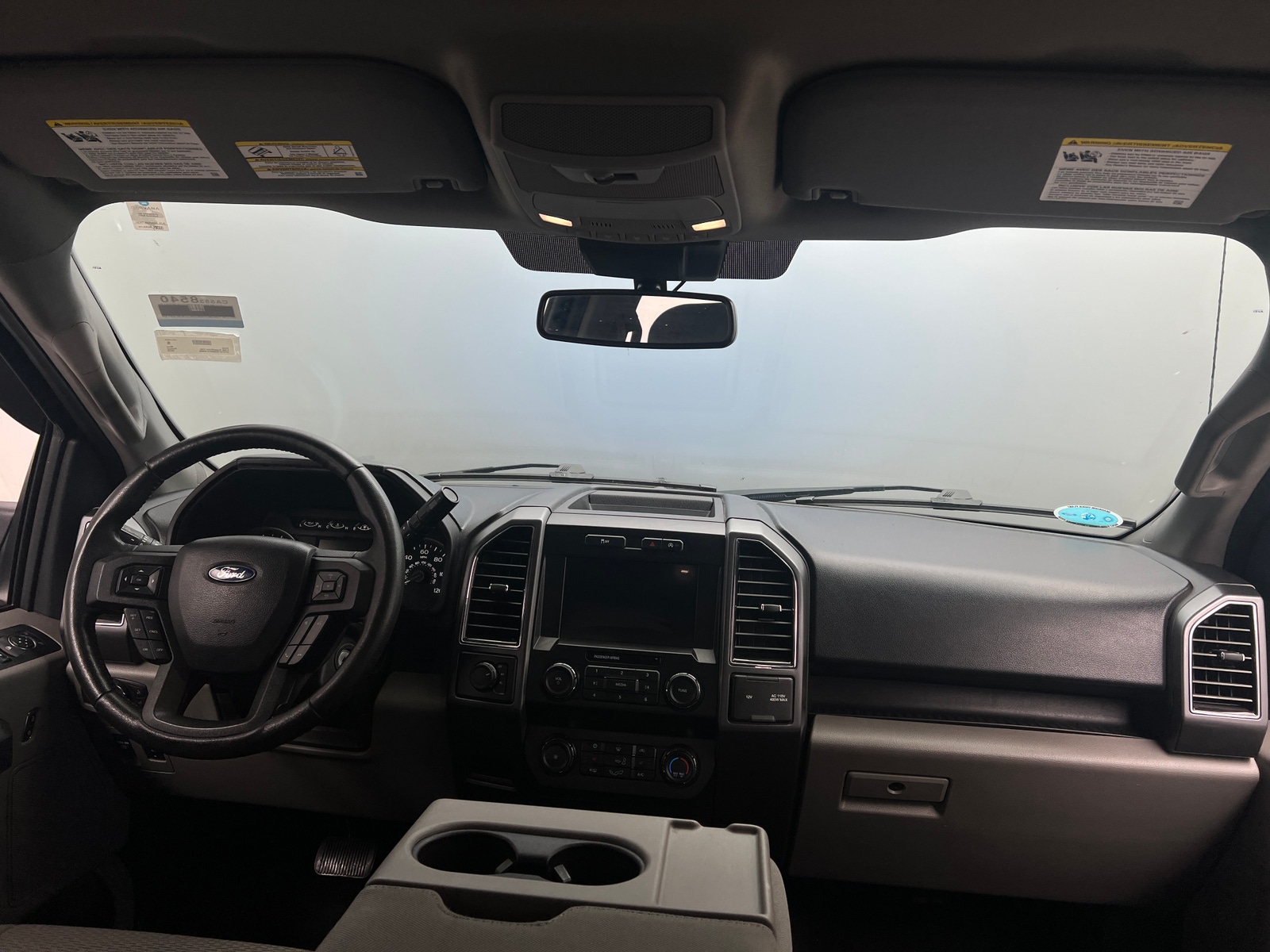 Thumbnail: 2019 Ford Econoline - 3