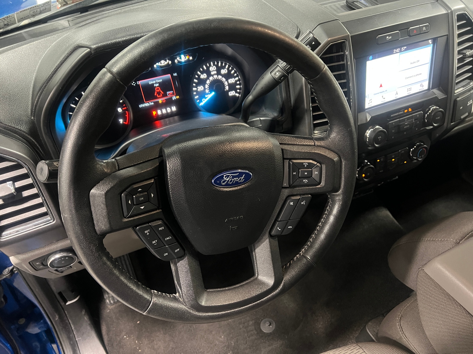 Thumbnail: 2019 Ford Econoline - 5
