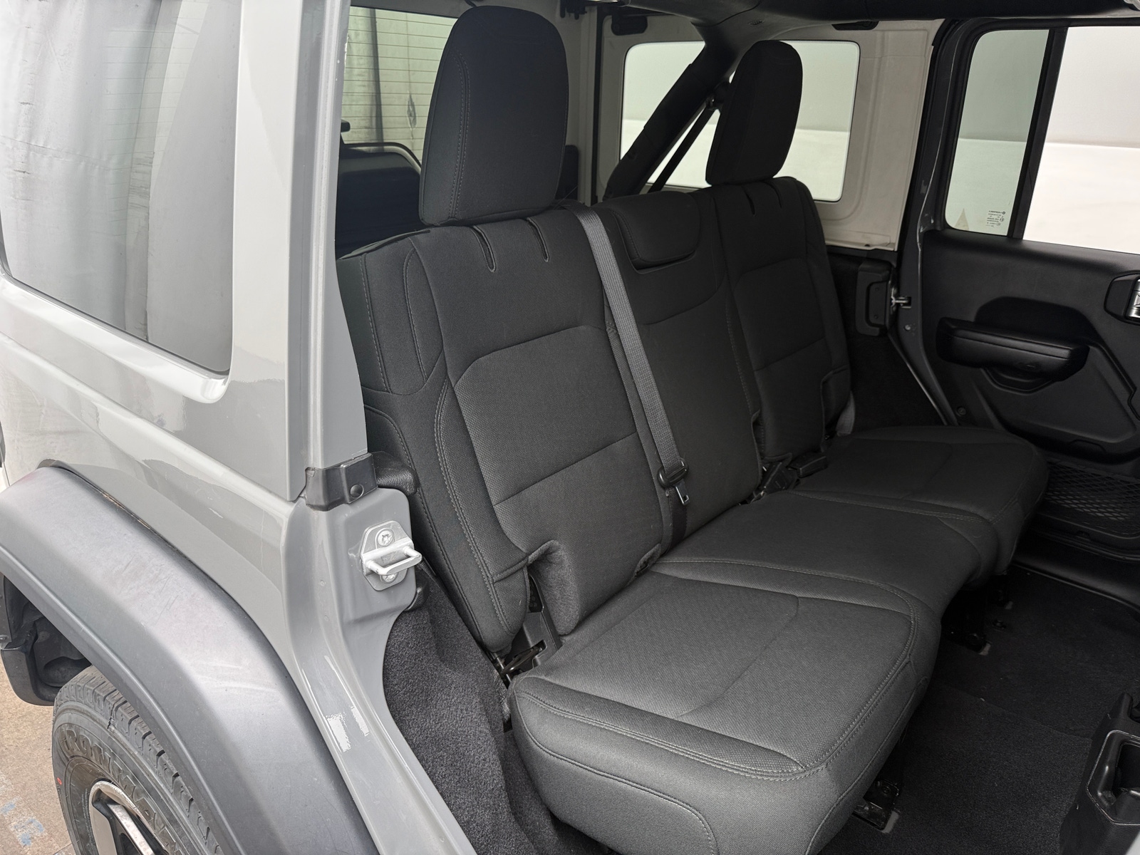 Thumbnail: 2021 Jeep Wrangler - 6