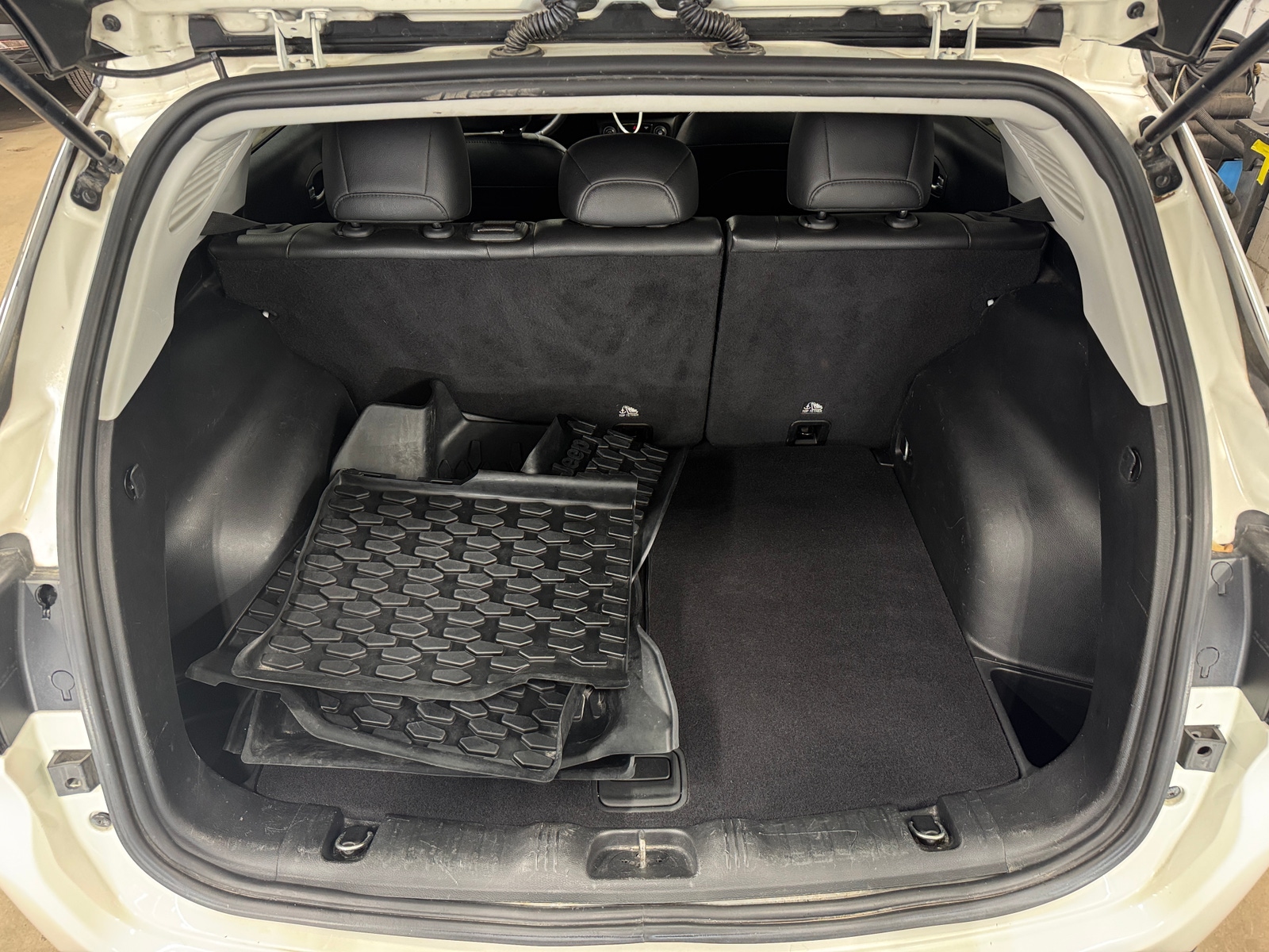 Thumbnail: 2018 Jeep Compass - 7