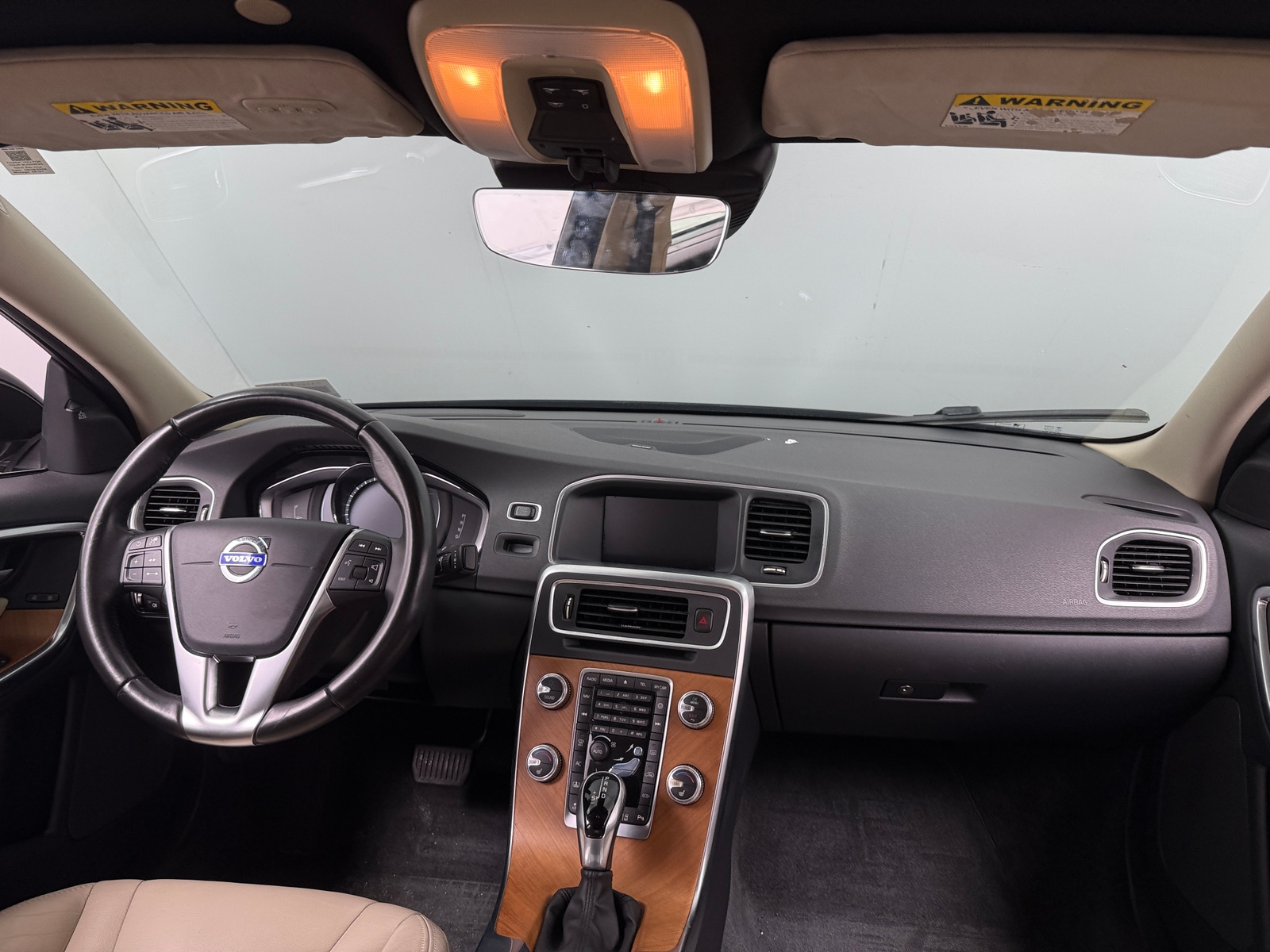 Thumbnail: 2018 Volvo S60 - 2