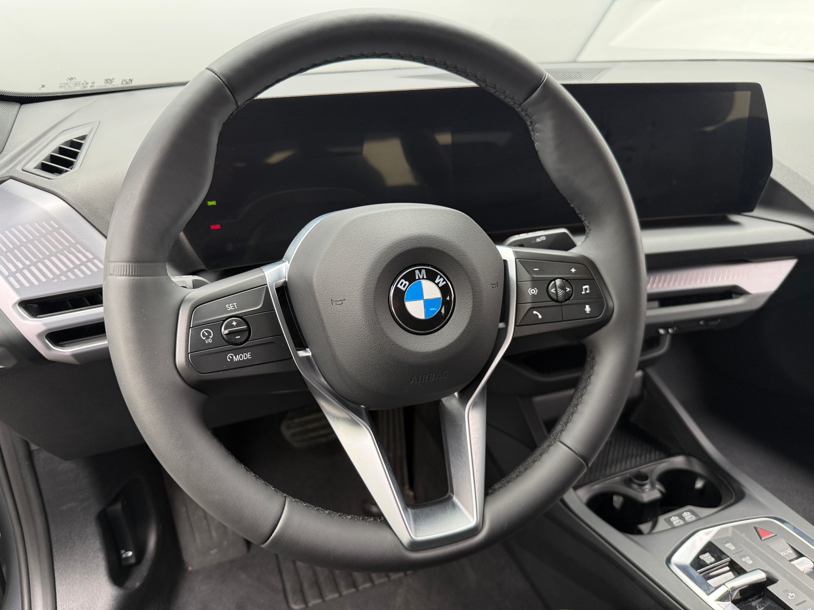Thumbnail: 2025 BMW 2 Series - 4