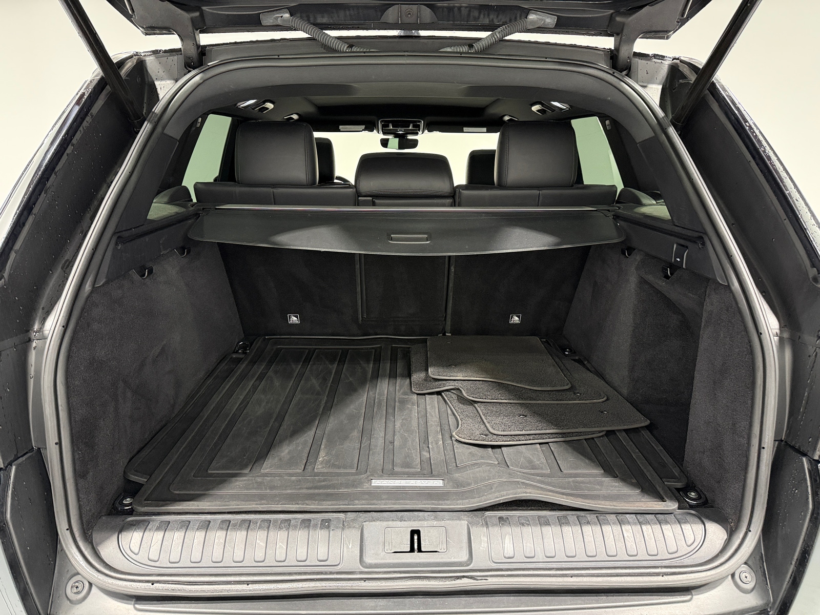 Thumbnail: 2017 Land Rover Range Rover Sport - 6