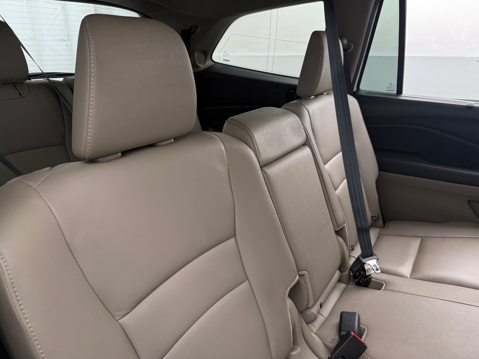 Thumbnail: 2017 Honda Pilot - 5