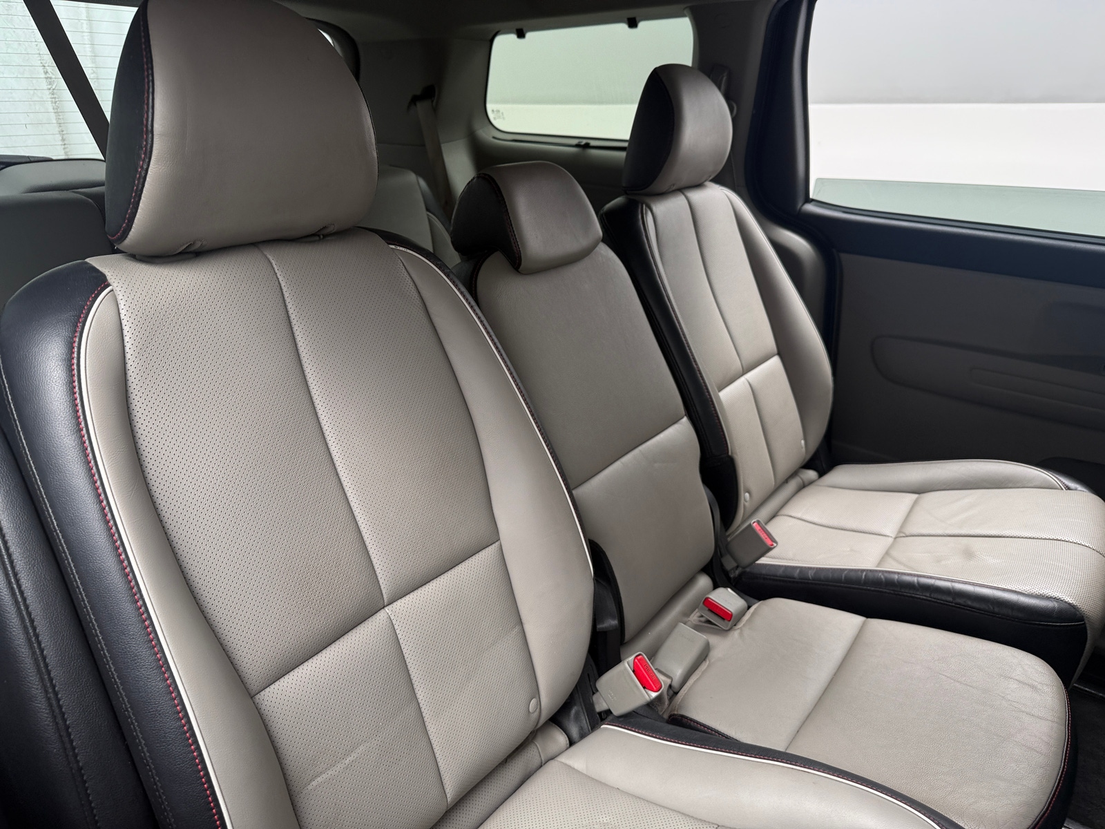 Thumbnail: 2021 Kia Sedona - 5