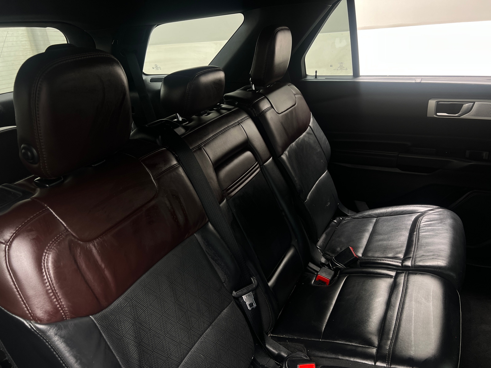 Thumbnail: 2020 Ford Explorer - 6
