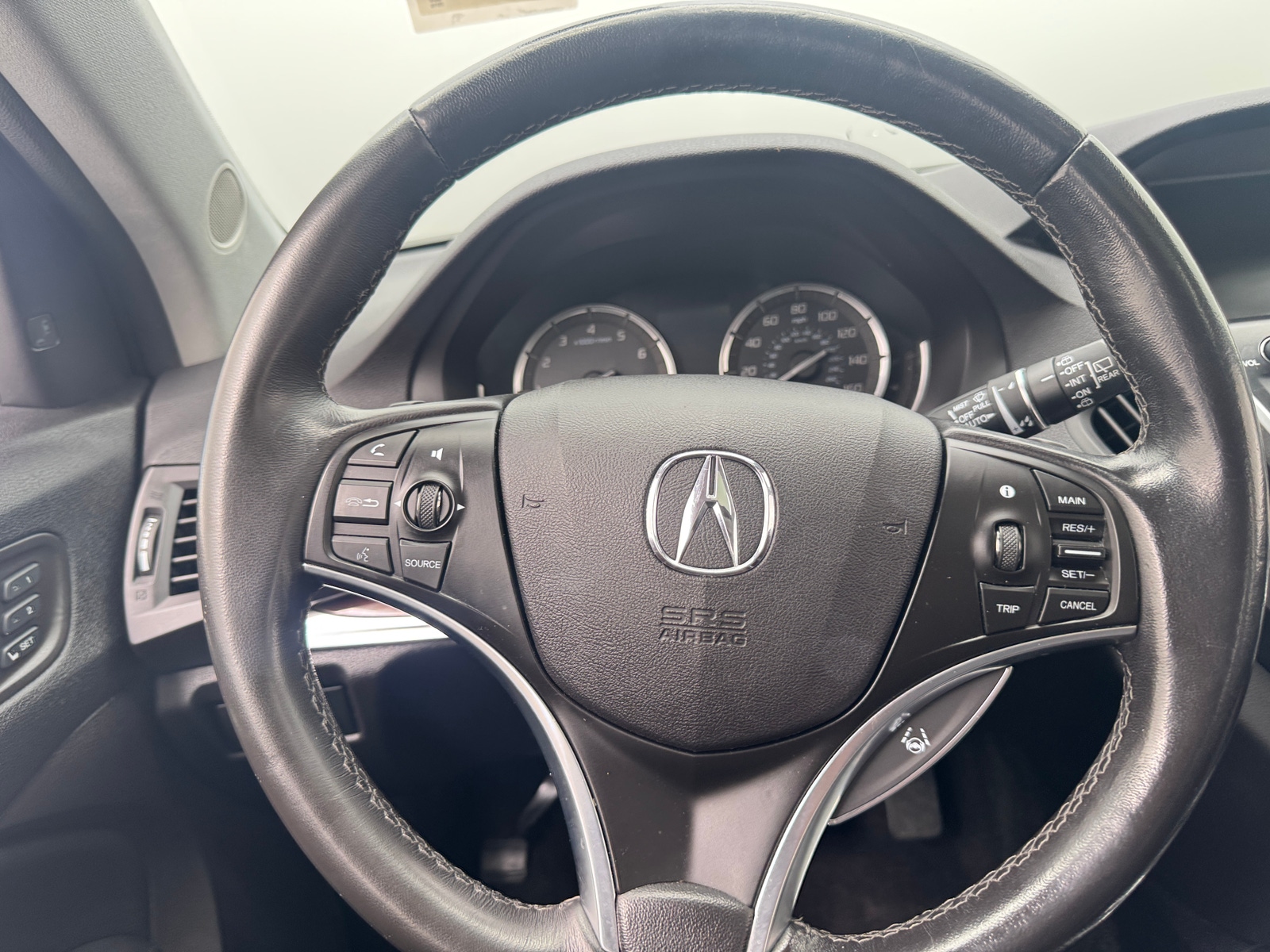 Thumbnail: 2016 Acura MDX - 4