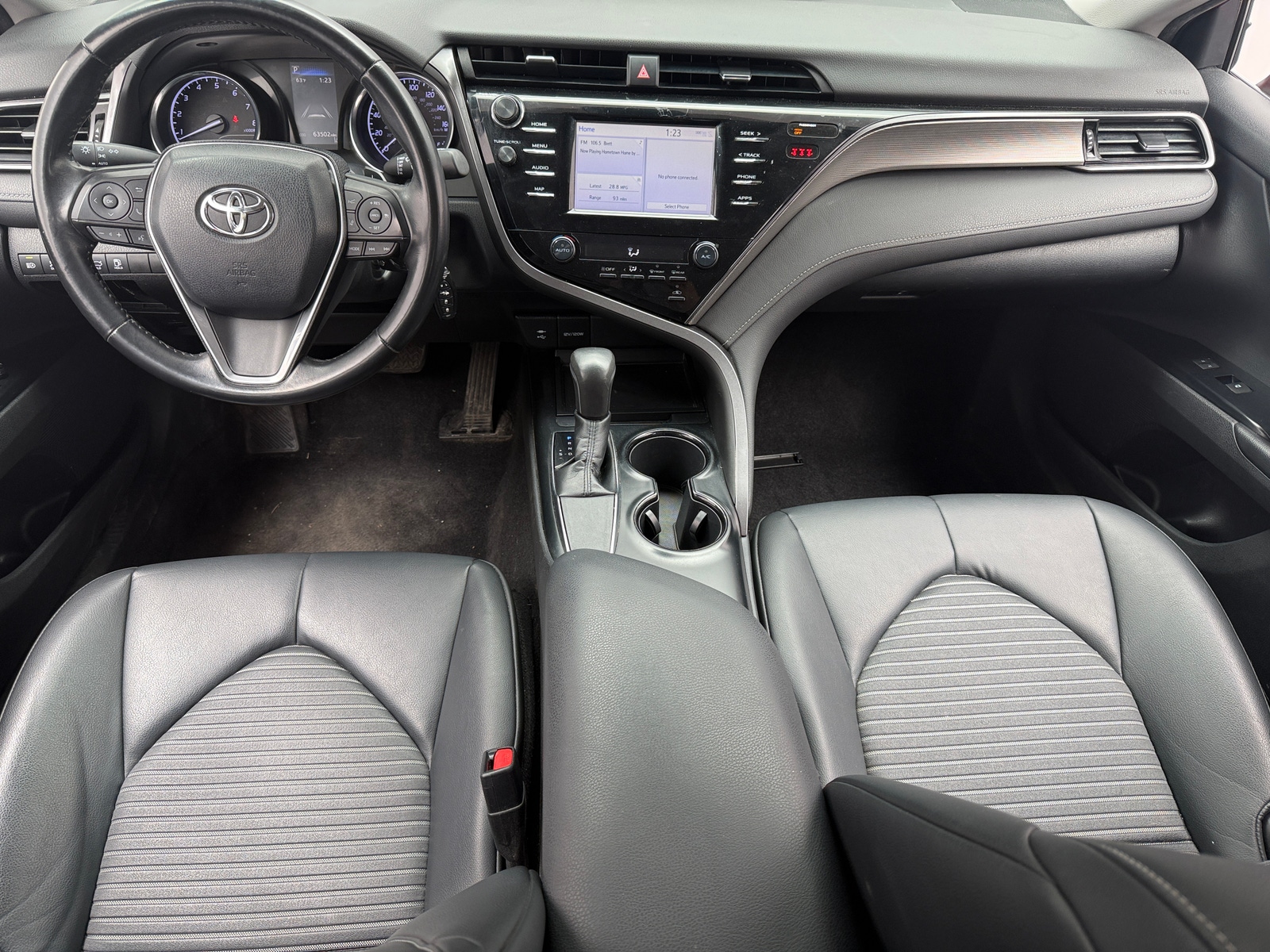 Thumbnail: 2019 Toyota Camry - 3