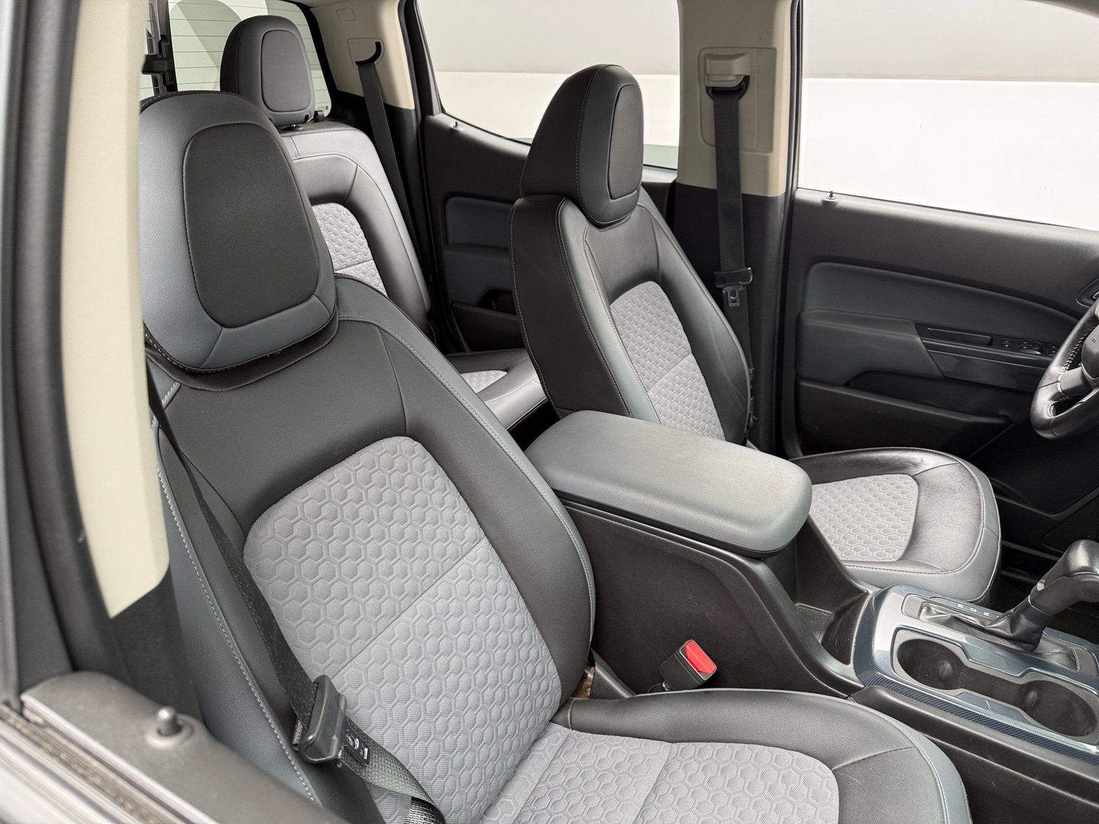 Thumbnail: 2016 Chevrolet Colorado - 2