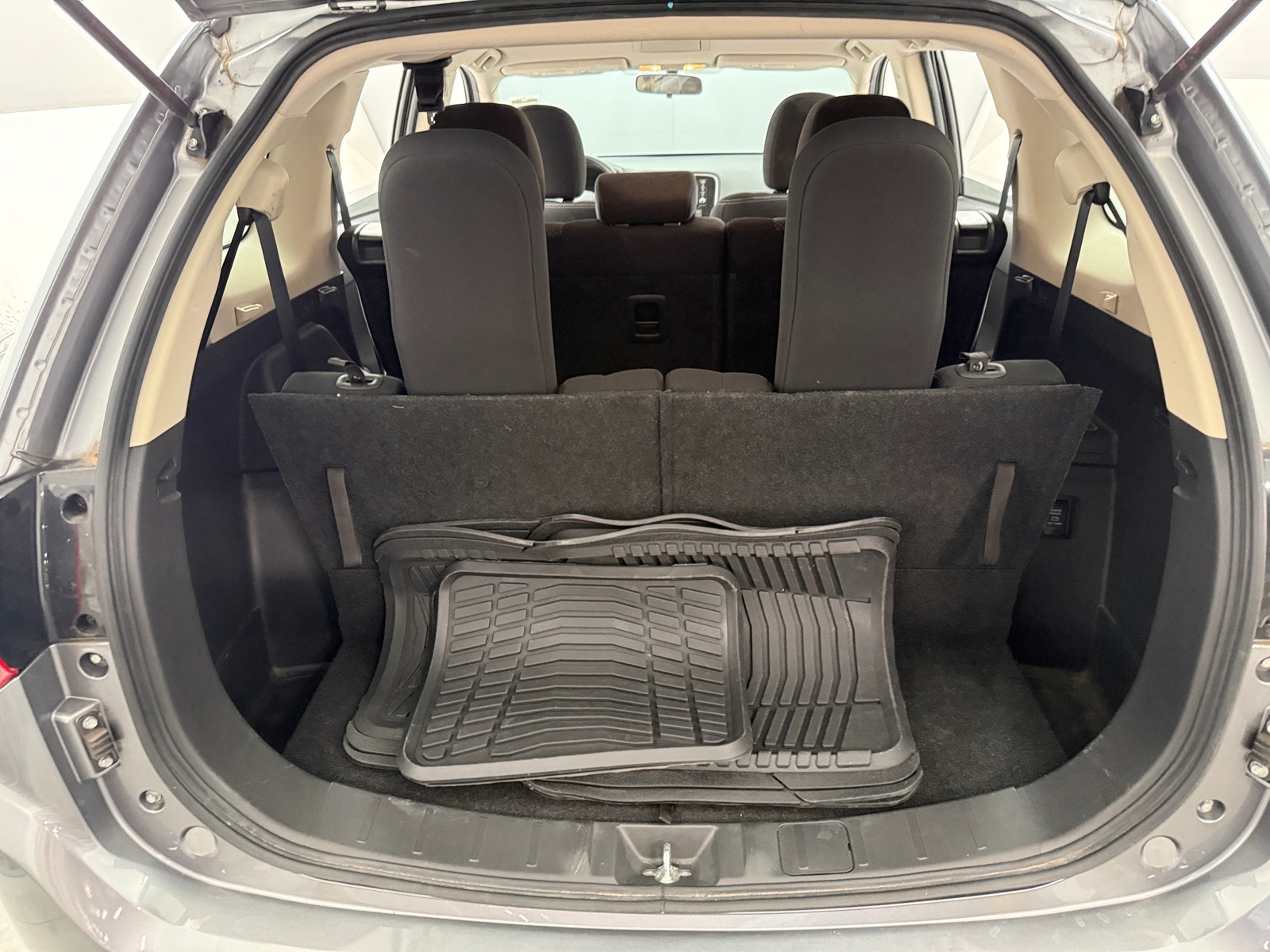 Thumbnail: 2017 Mitsubishi Outlander - 7