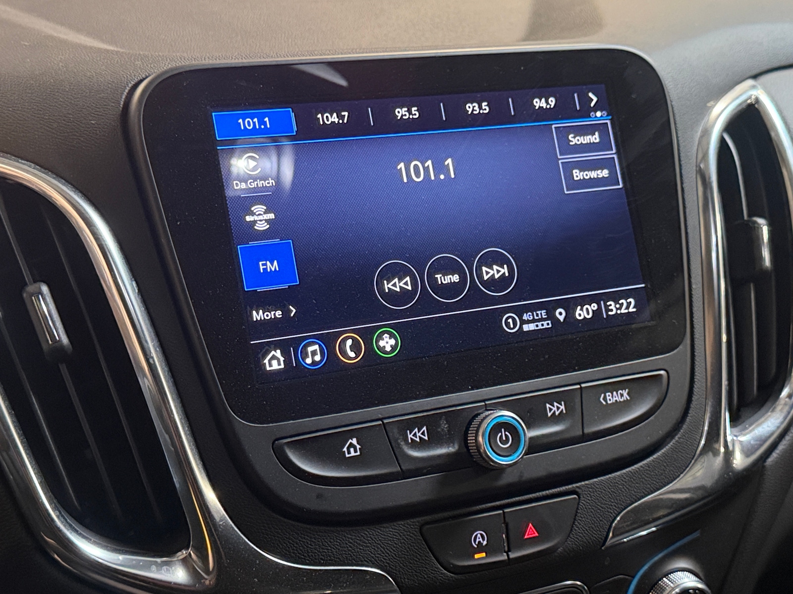 Thumbnail: 2024 Chevrolet Equinox - 4