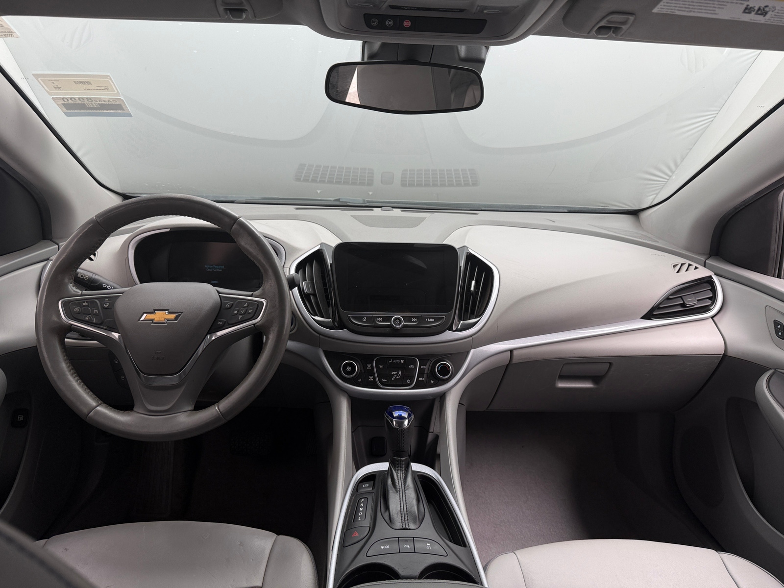 Thumbnail: 2018 Chevrolet Volt - 2