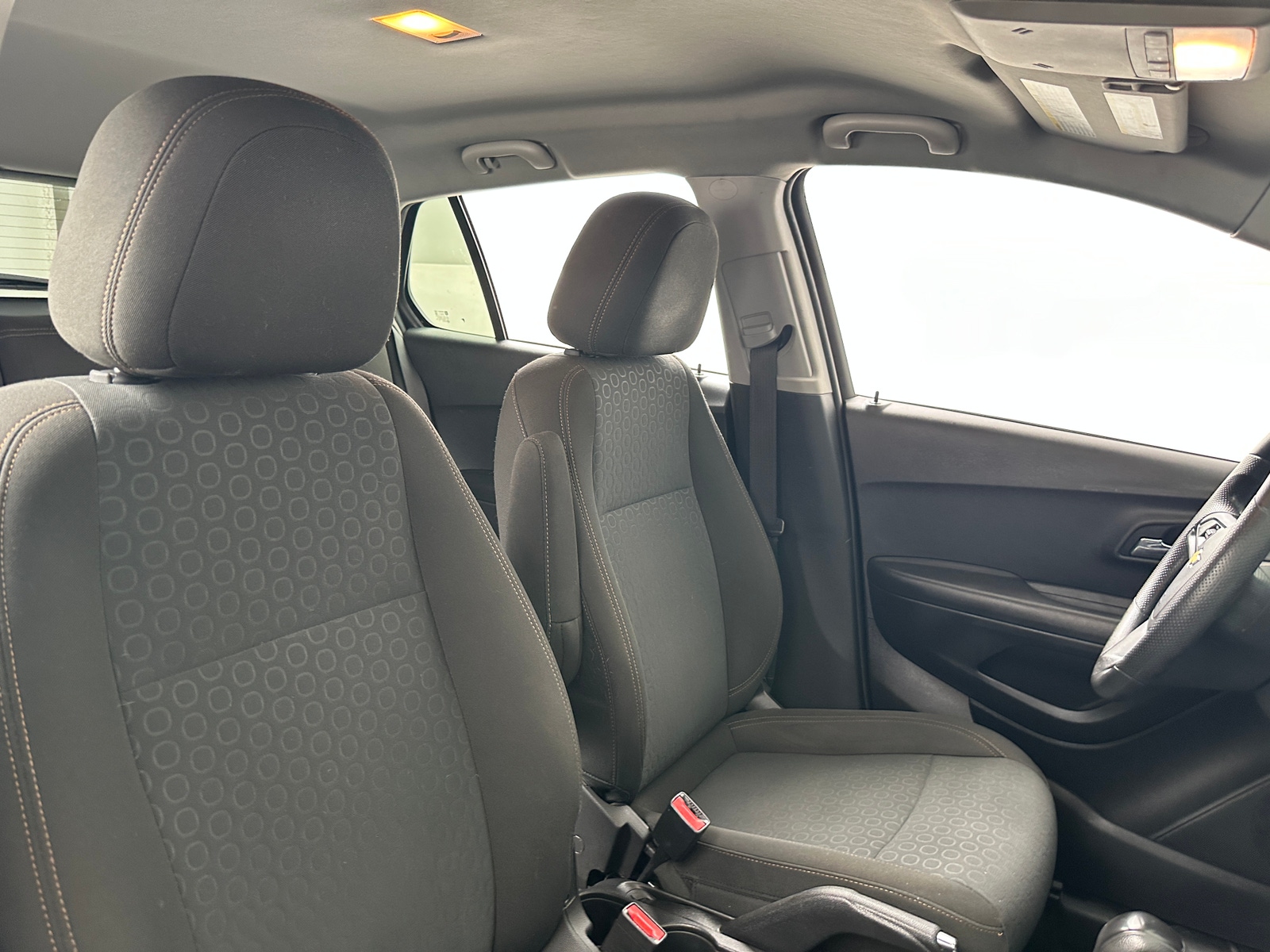 Thumbnail: 2020 Chevrolet Trax - 2