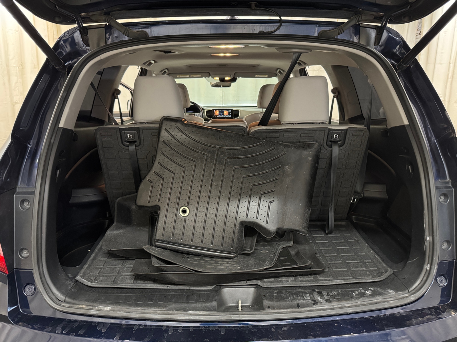 Thumbnail: 2019 Honda Pilot - 6
