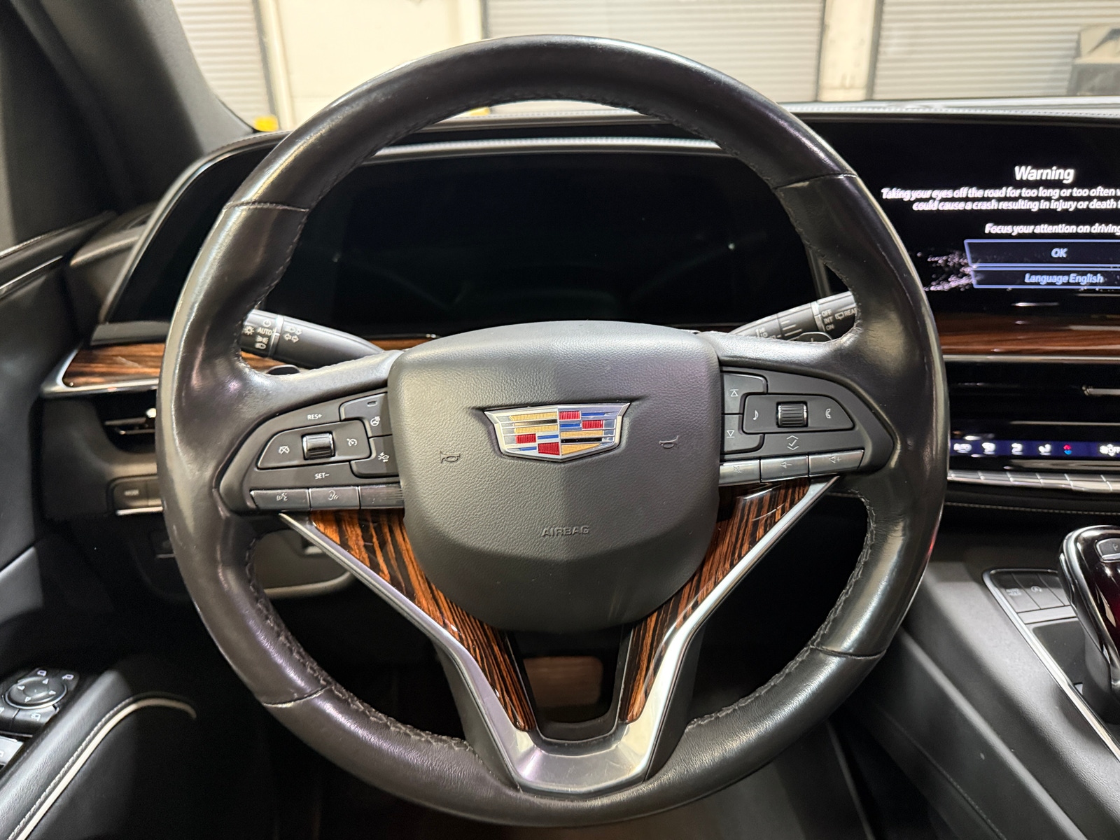 Thumbnail: 2021 Cadillac Escalade - 4