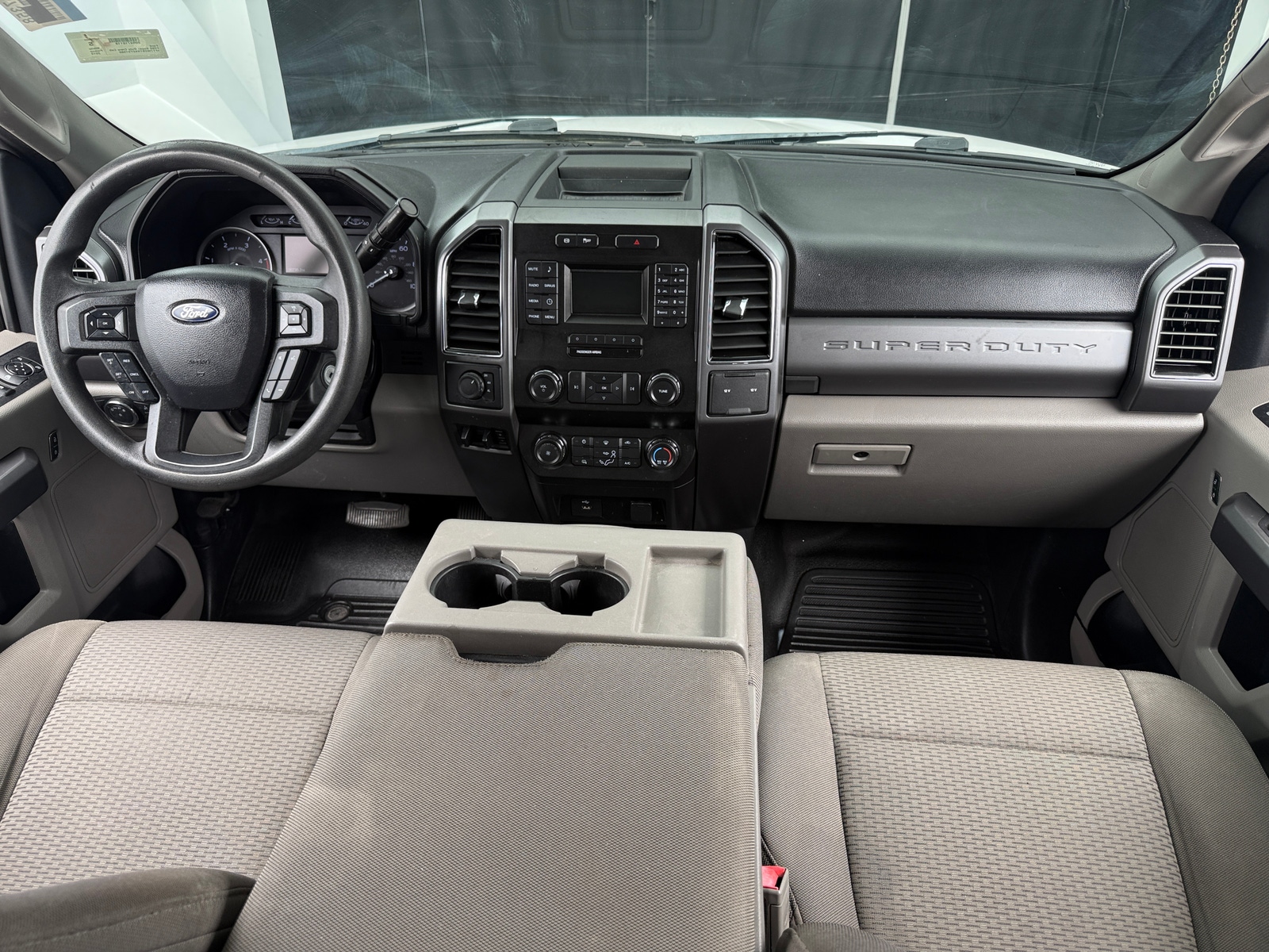 Thumbnail: 2019 Ford Econoline - 3