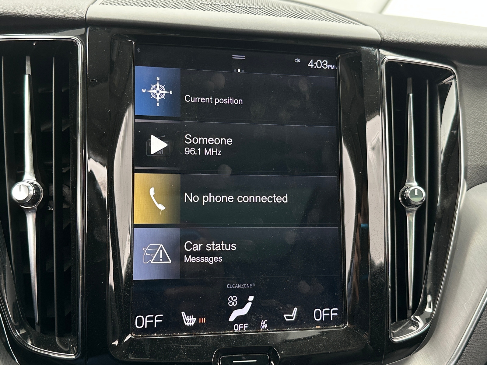Thumbnail: 2019 Volvo XC60 - 3