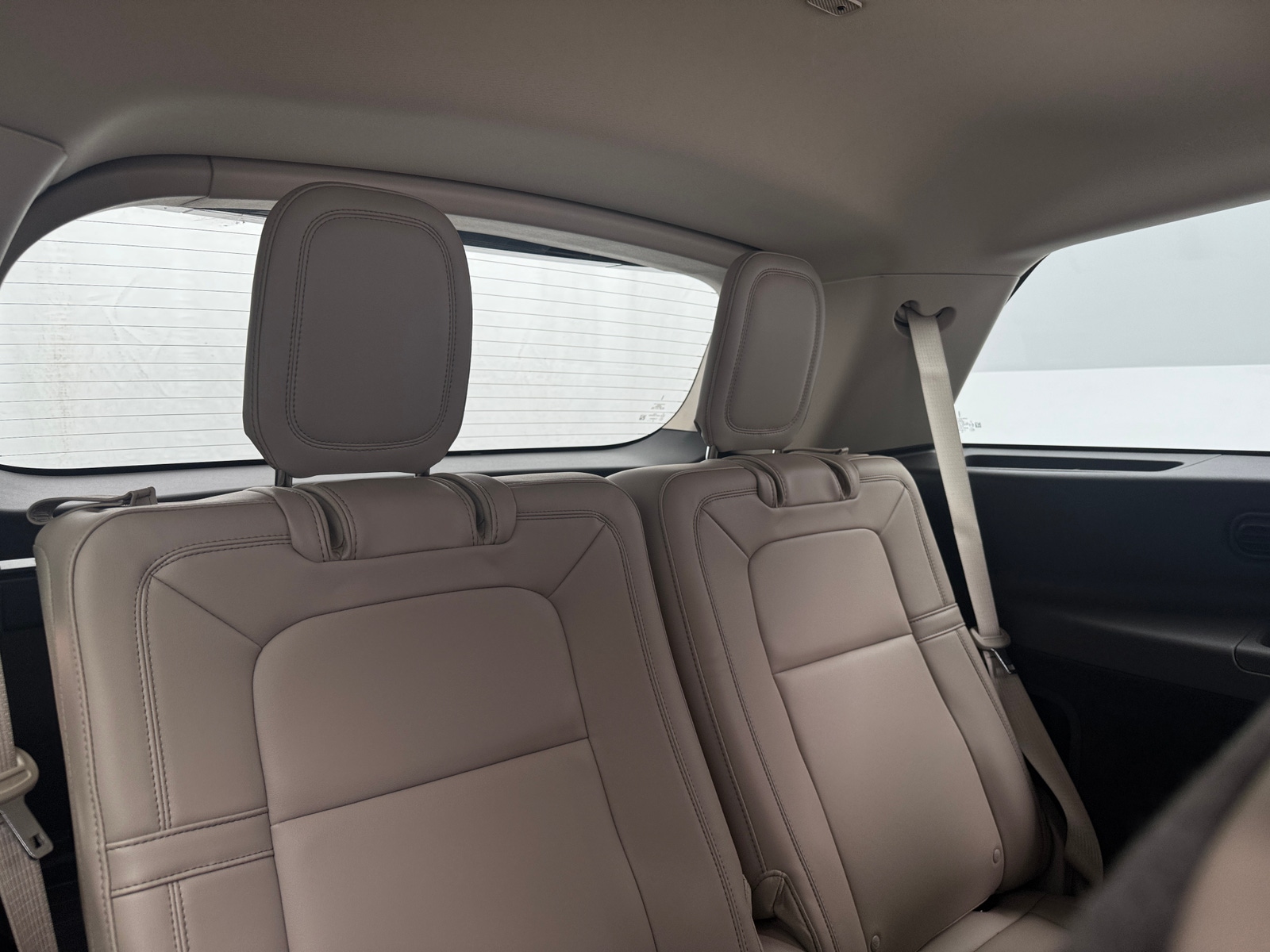 Thumbnail: 2023 Lincoln Aviator - 5