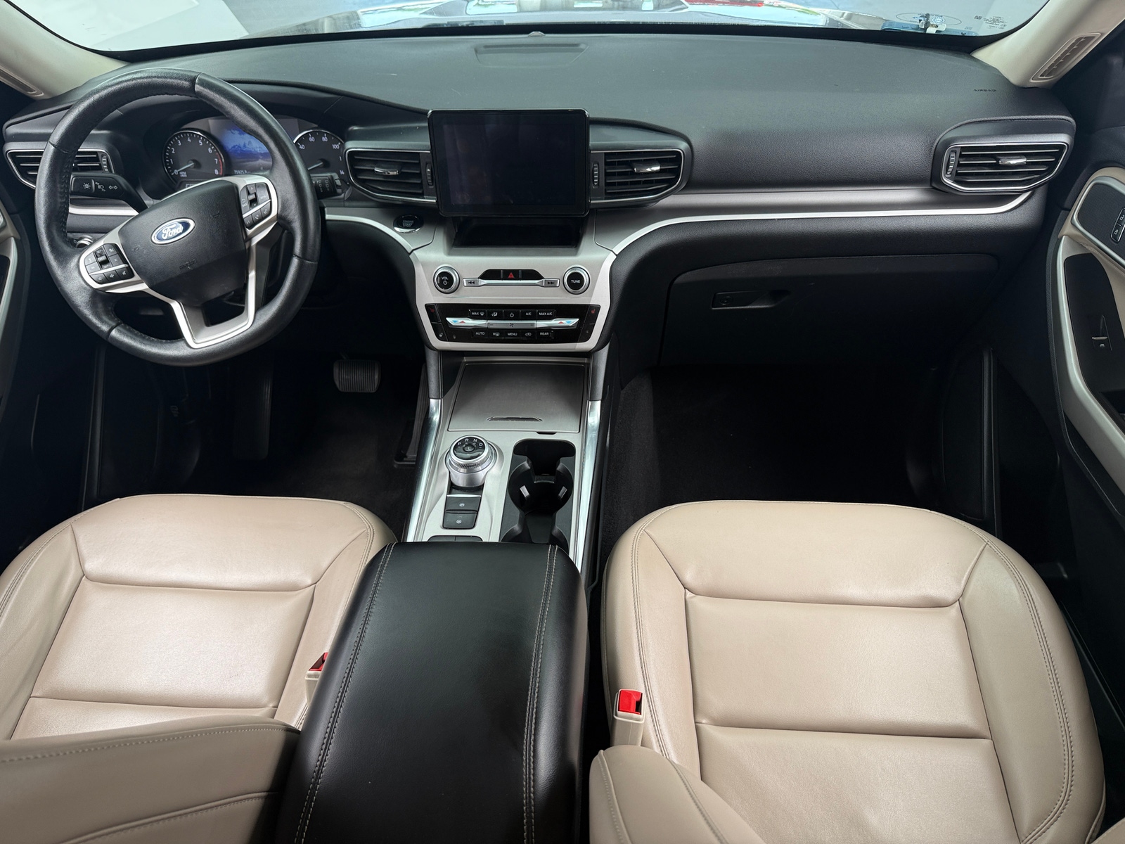 Thumbnail: 2021 Ford Explorer - 3