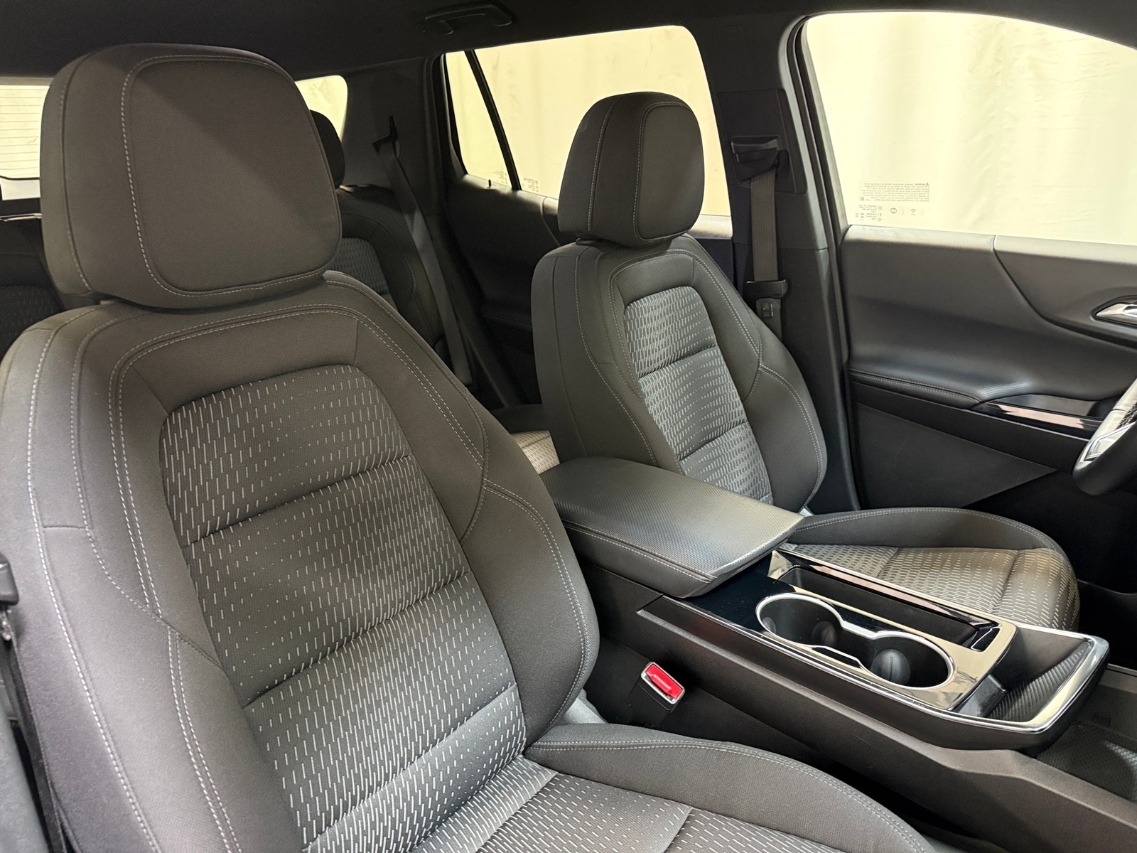 Thumbnail: 2025 Chevrolet Equinox - 2