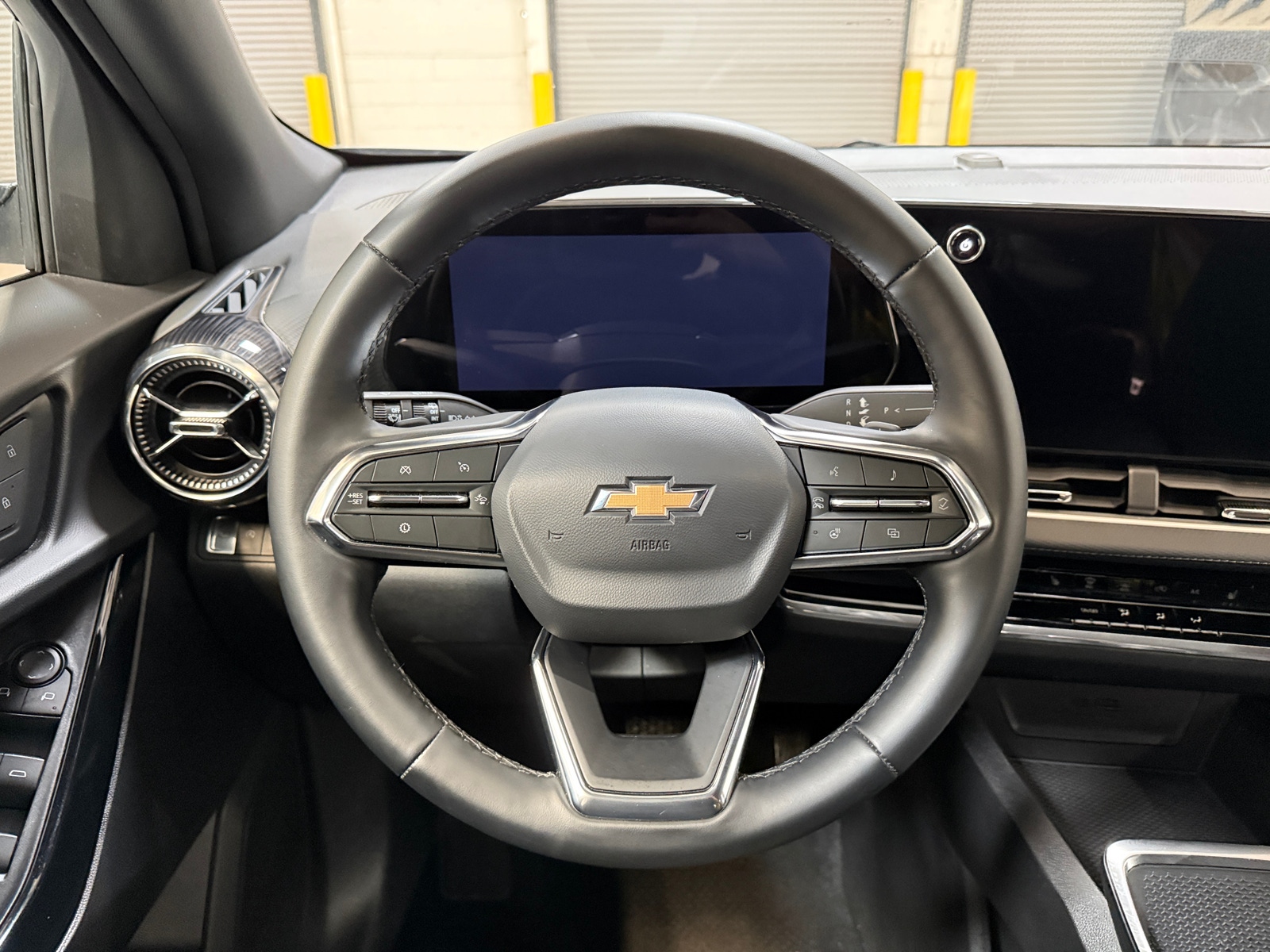 Thumbnail: 2025 Chevrolet Equinox - 5