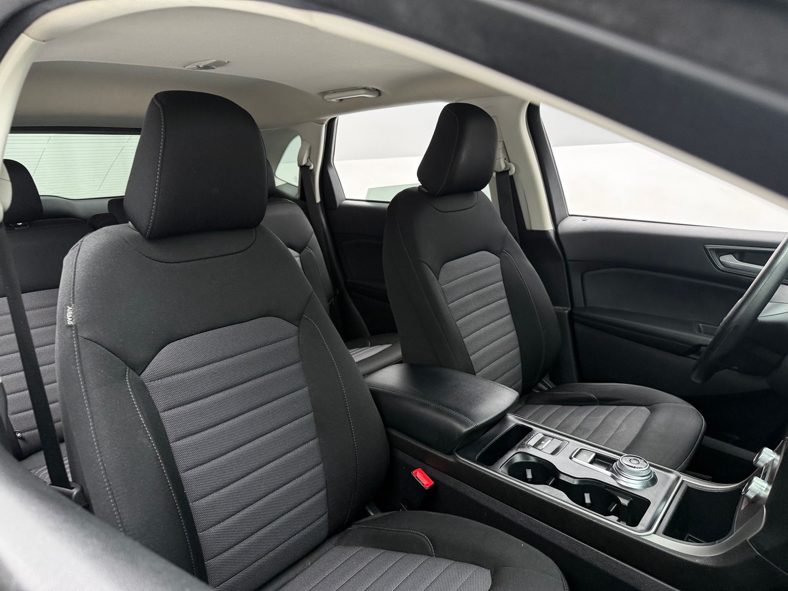 Thumbnail: 2021 Ford Edge - 2
