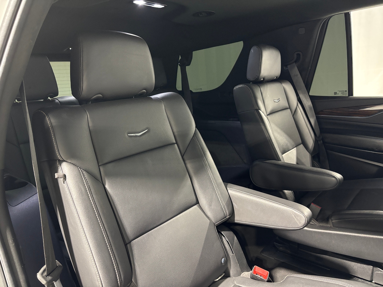 Thumbnail: 2021 Cadillac Escalade - 5