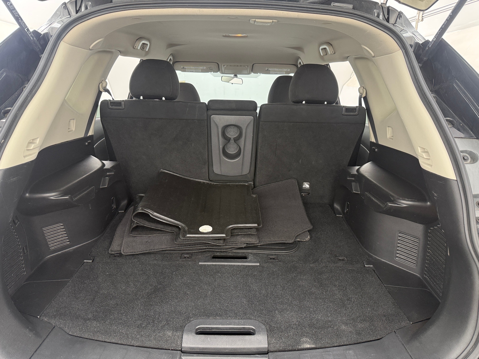Thumbnail: 2015 Nissan Rogue - 7