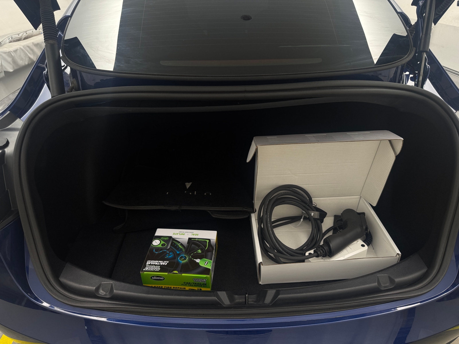 Thumbnail: 2023 Tesla Model 3 - 6