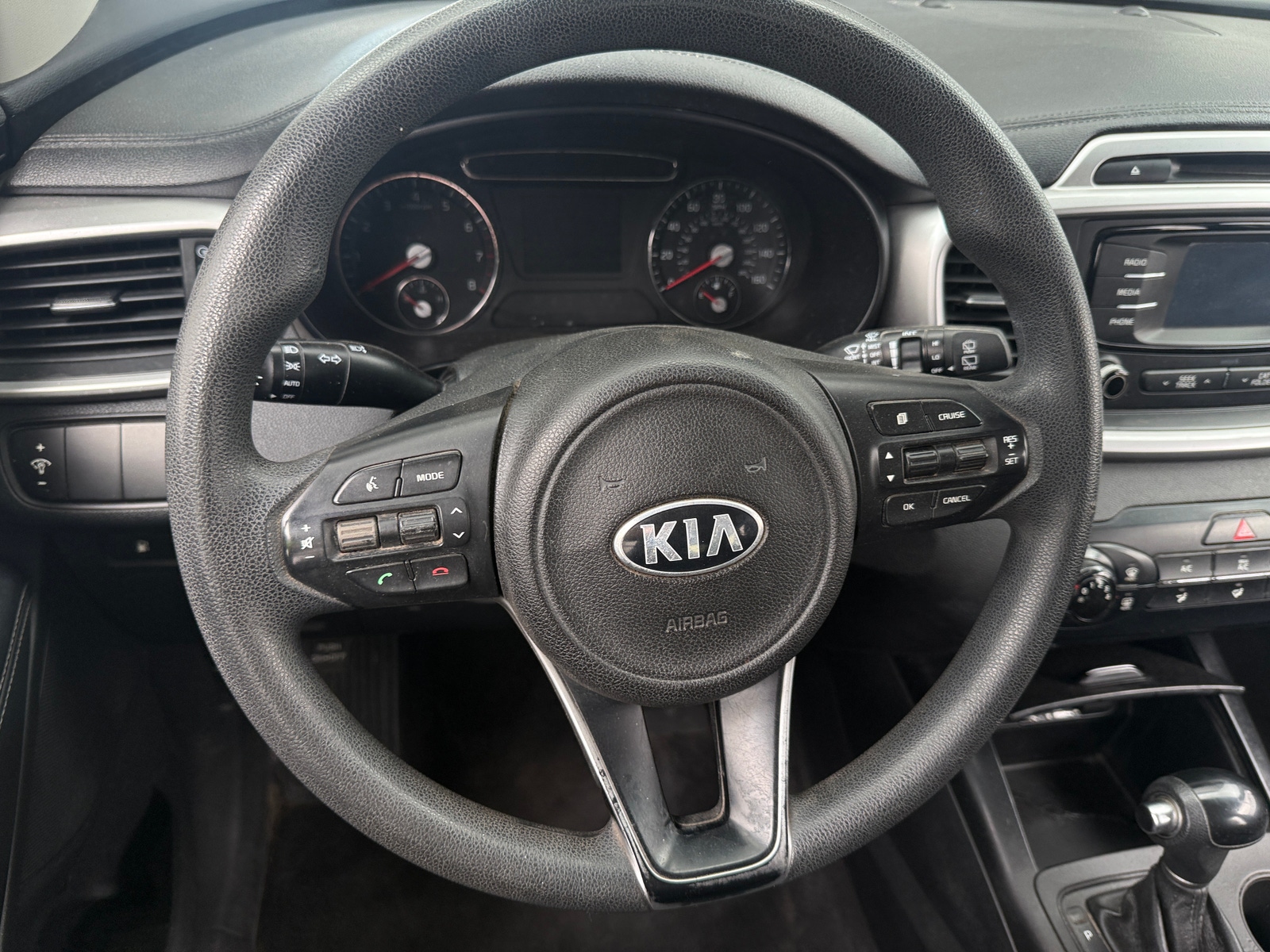 Thumbnail: 2017 Kia Sorento - 5