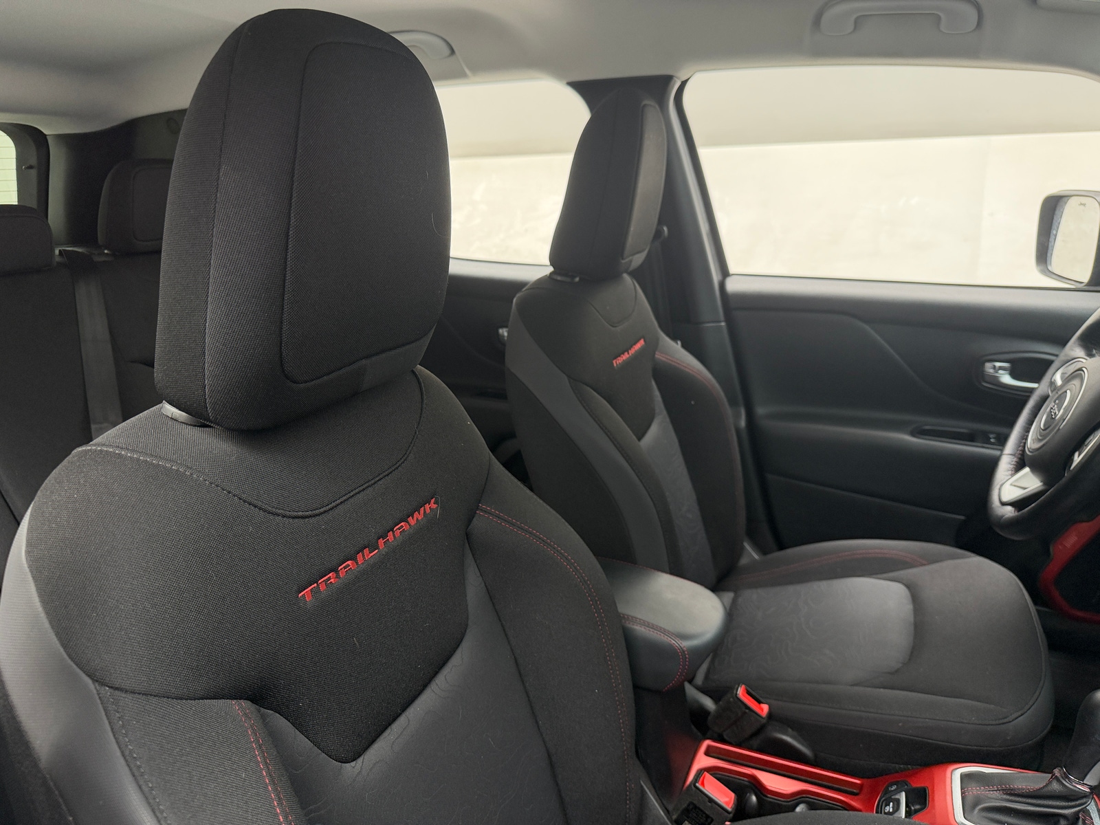 Thumbnail: 2019 Jeep Renegade - 2