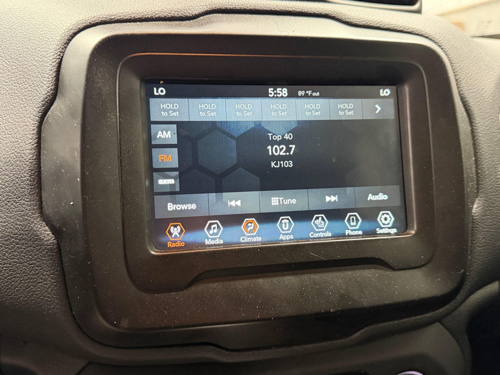 Thumbnail: 2019 Jeep Renegade - 4
