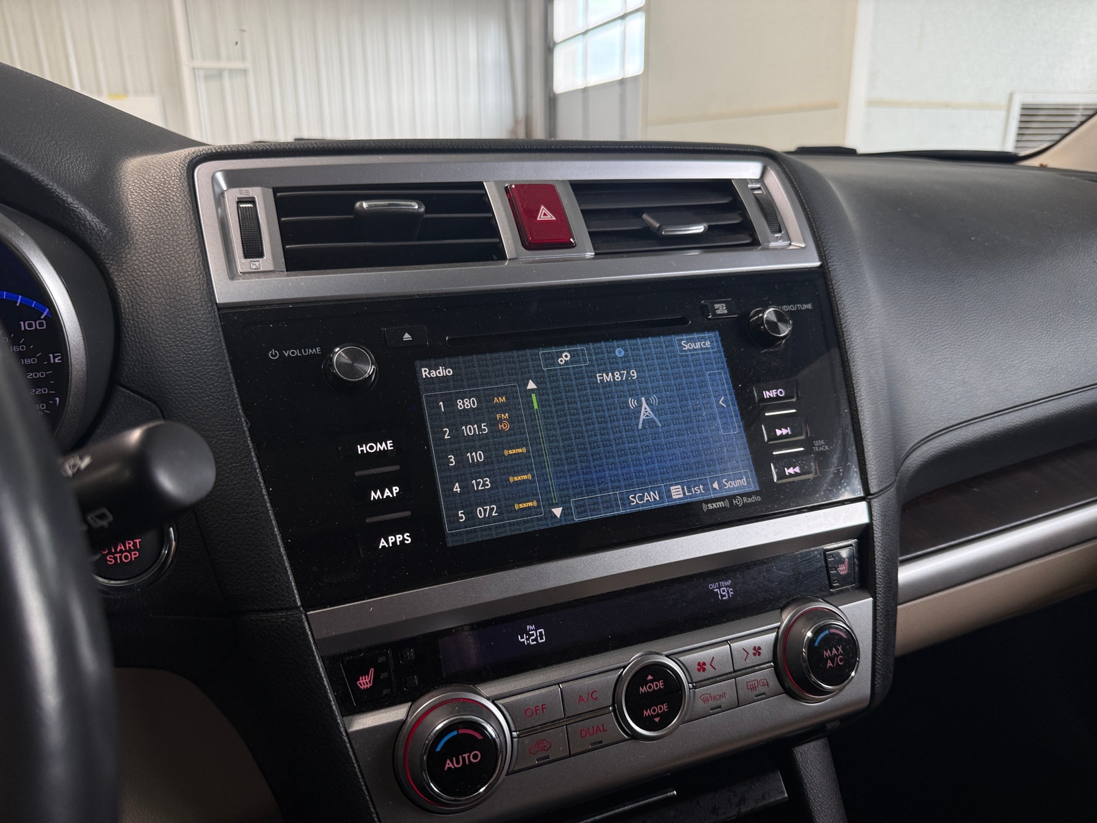 Thumbnail: 2015 Subaru Outback - 3