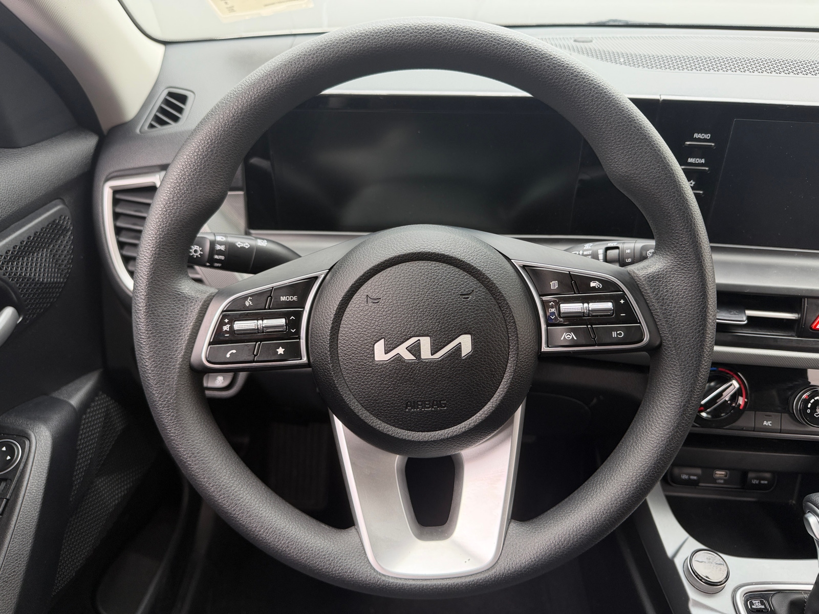 Thumbnail: 2026 Kia Seltos - 5