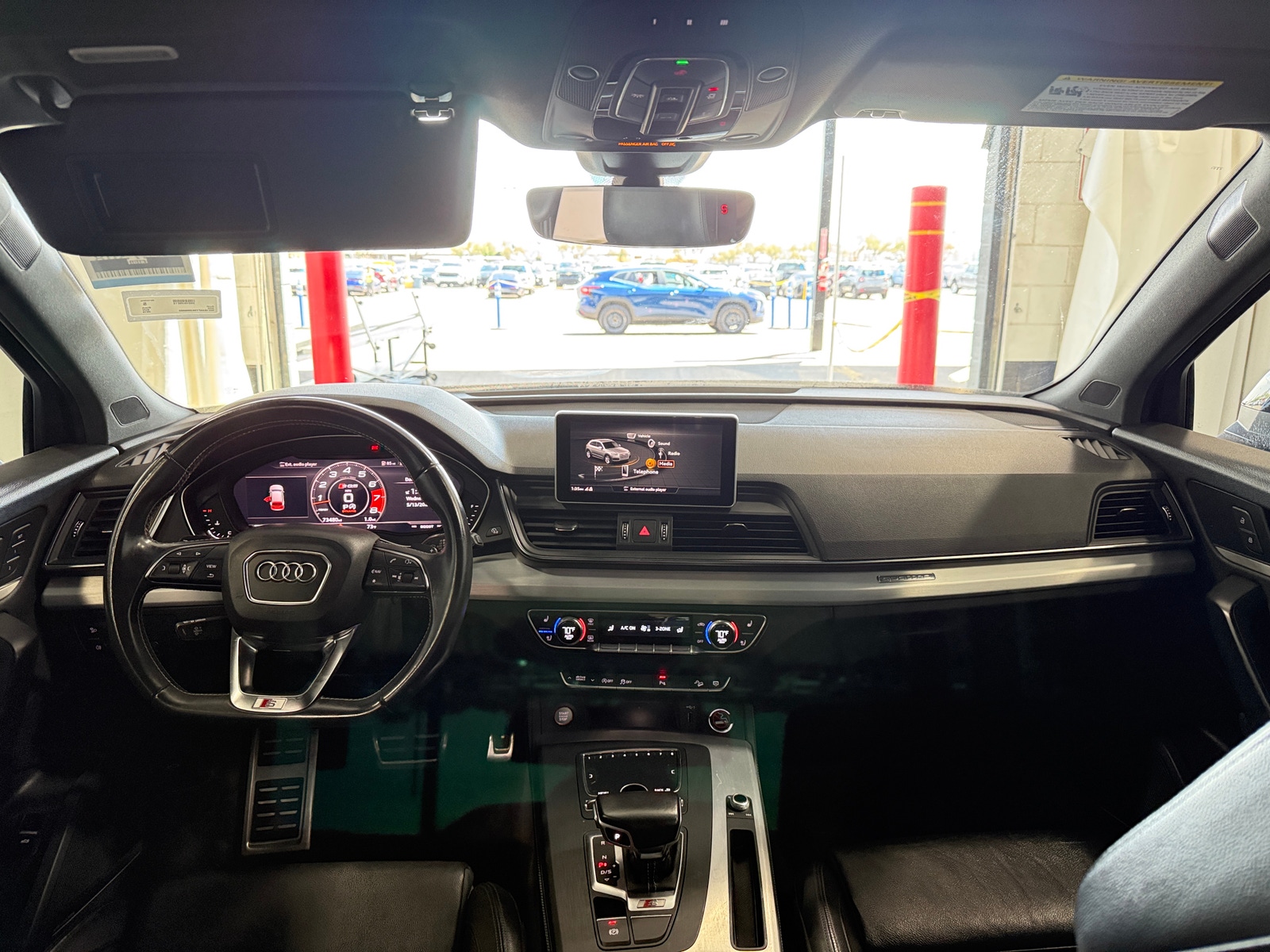 Thumbnail: 2019 Audi SQ5 - 2