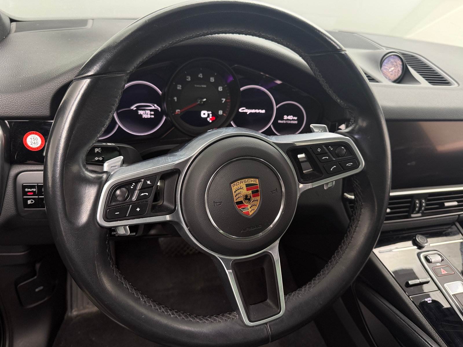 Thumbnail: 2021 Porsche Cayenne - 4