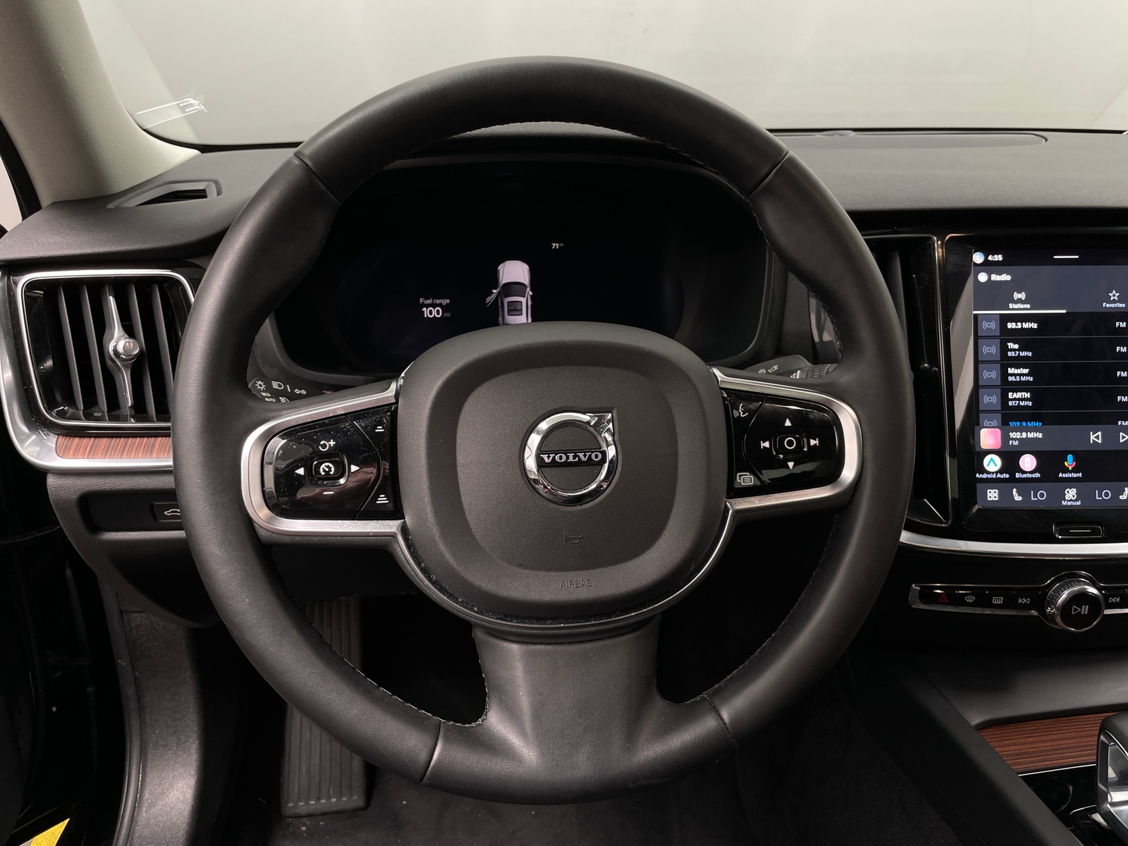 Thumbnail: 2024 Volvo S60 - 4