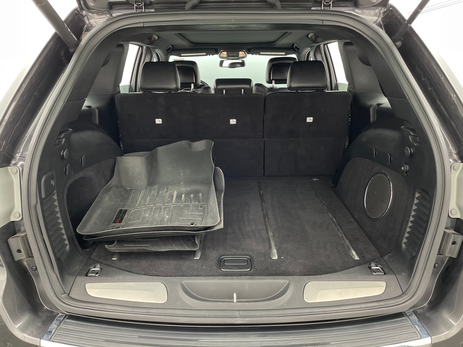 Thumbnail: 2015 Jeep Grand Cherokee - 6
