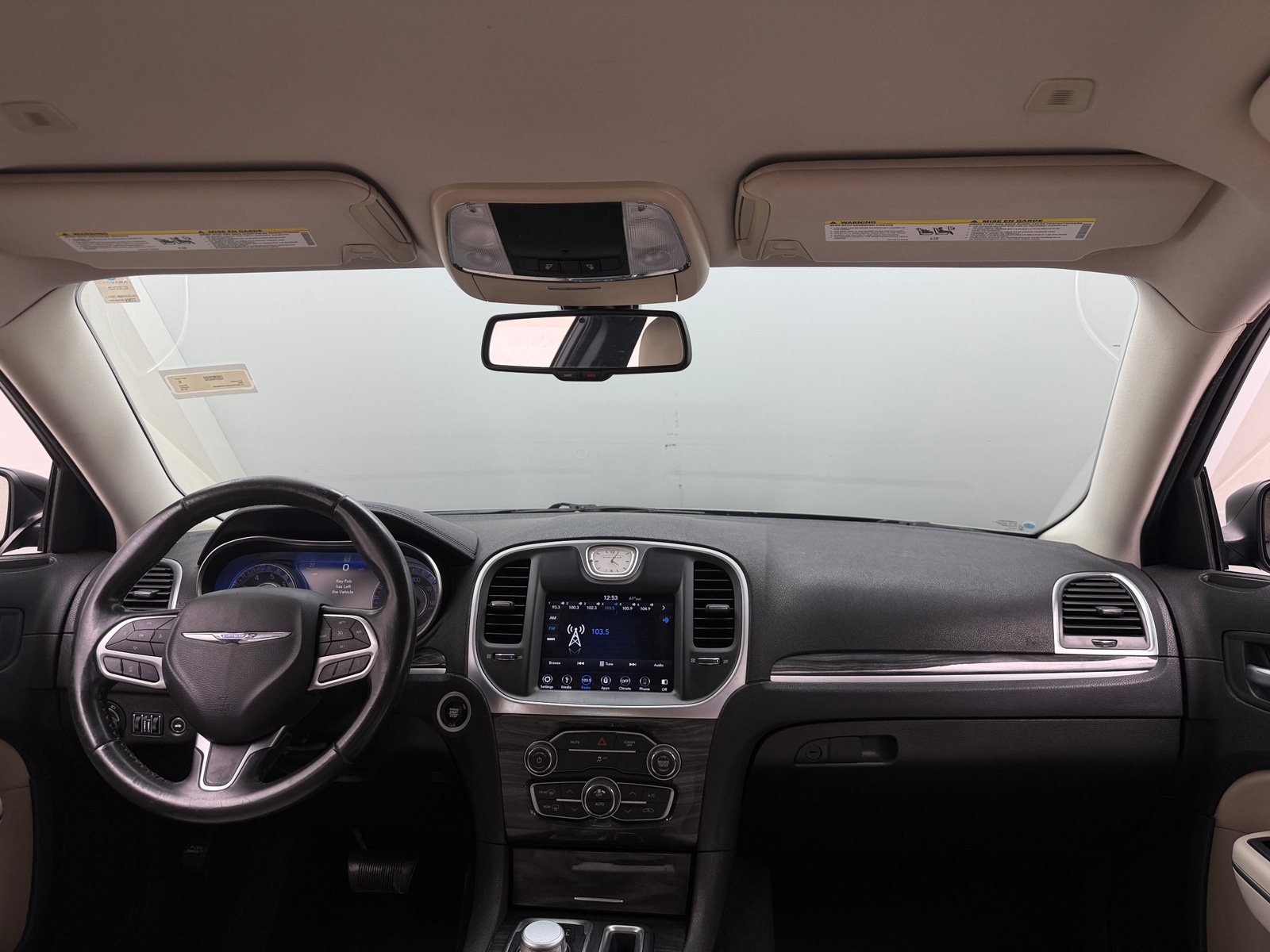 Thumbnail: 2019 Chrysler 300 - 3