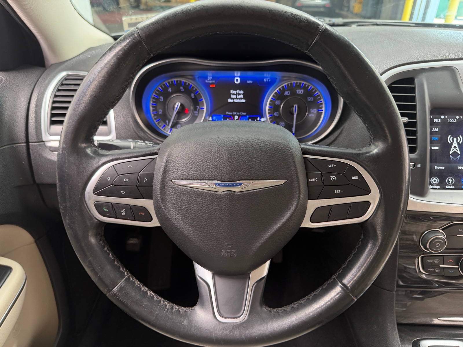 Thumbnail: 2019 Chrysler 300 - 5