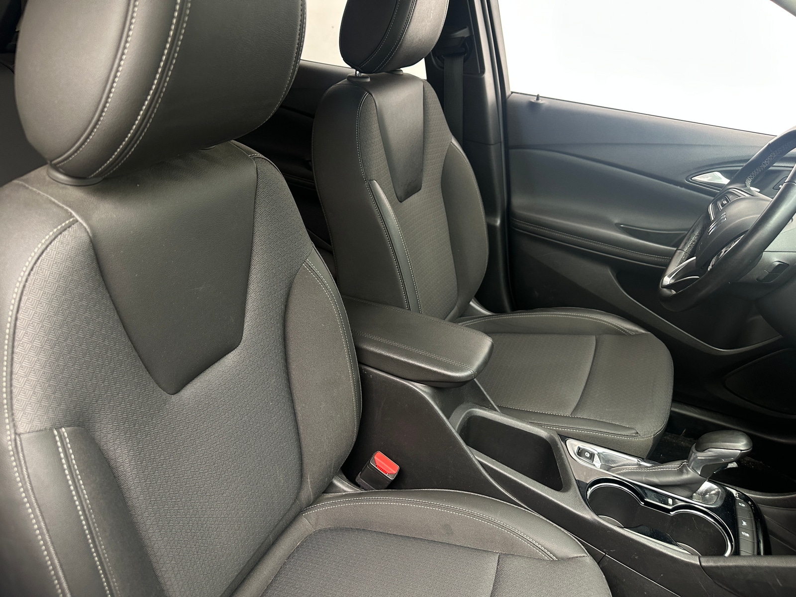 Thumbnail: 2024 Buick Encore GX - 2
