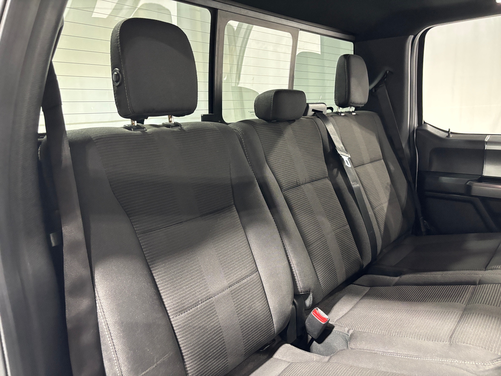 Thumbnail: 2016 Ford Econoline - 6
