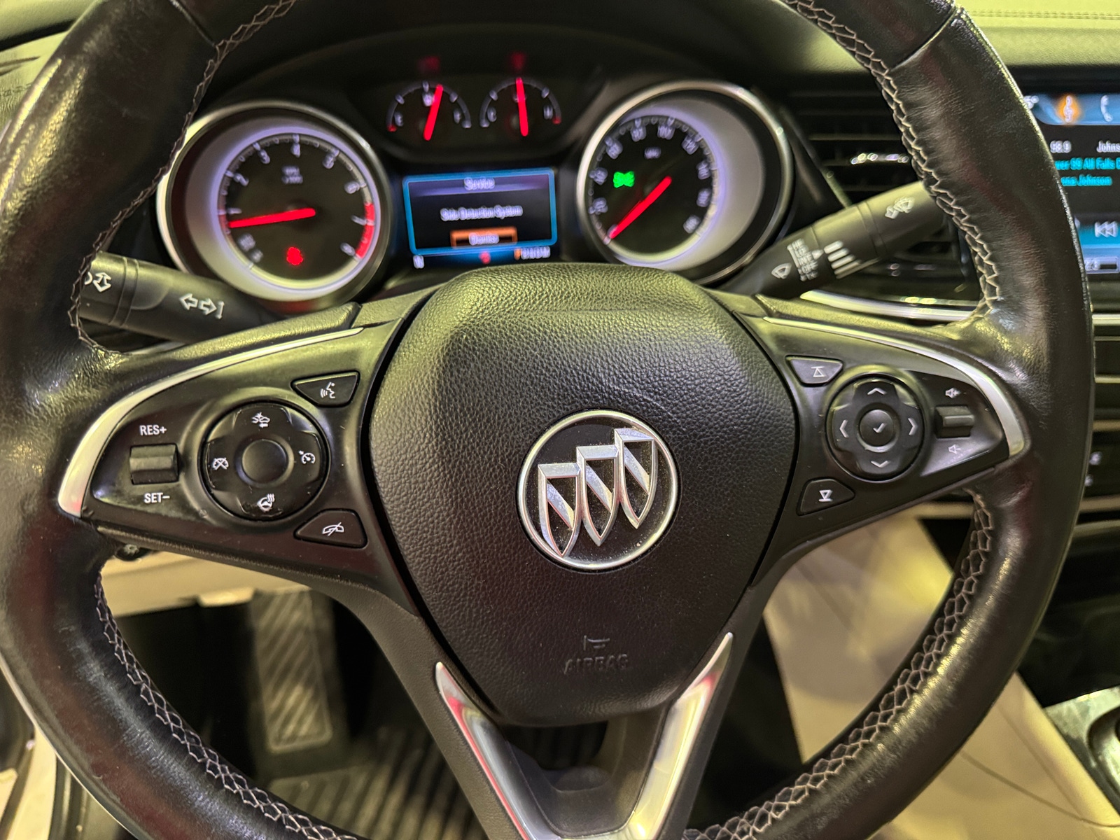 Thumbnail: 2018 Buick Regal - 4