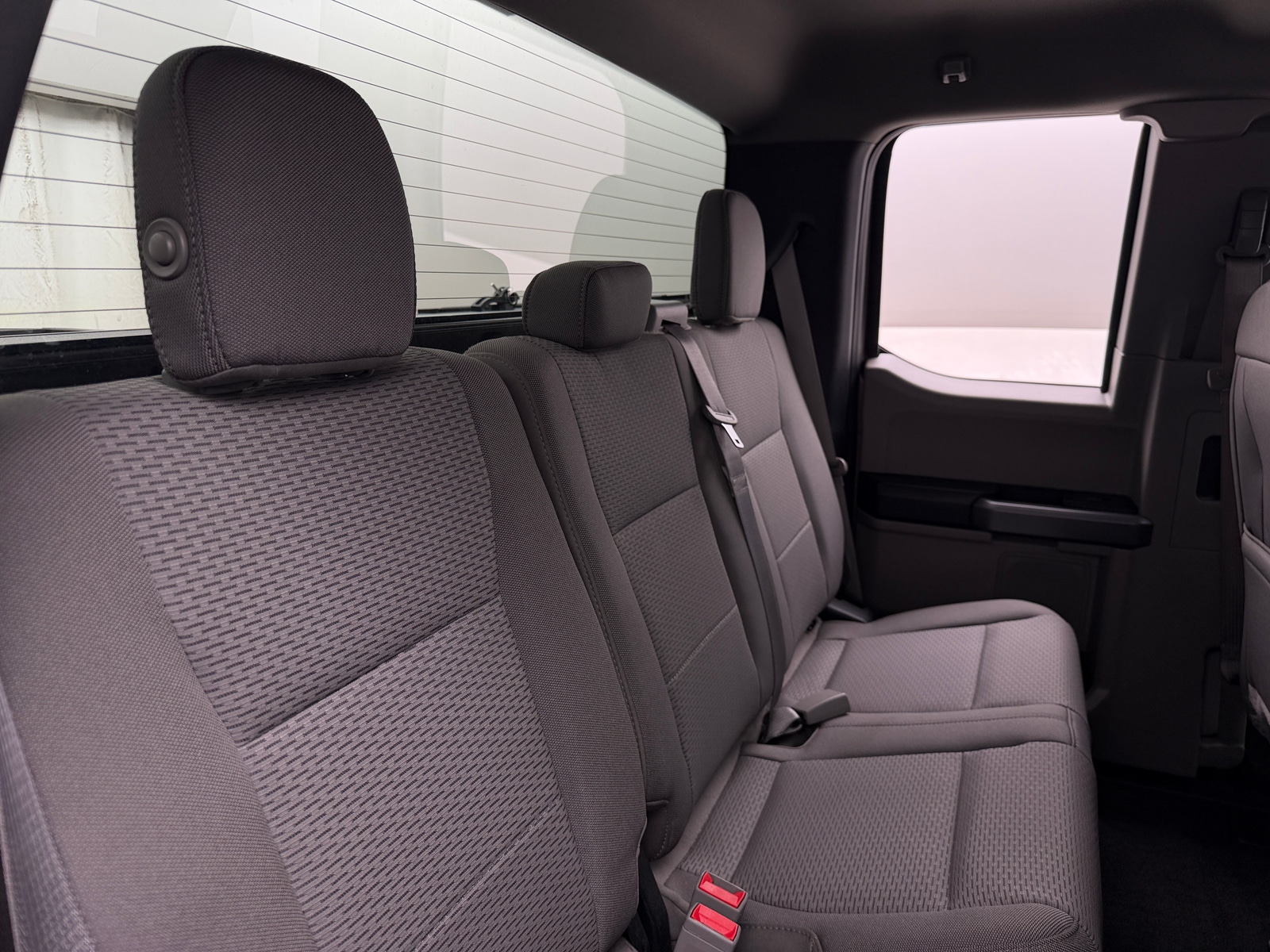 Thumbnail: 2018 Ford Econoline - 6
