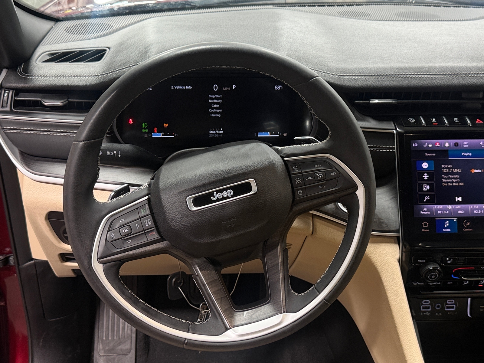 Thumbnail: 2023 Jeep Grand Cherokee - 4
