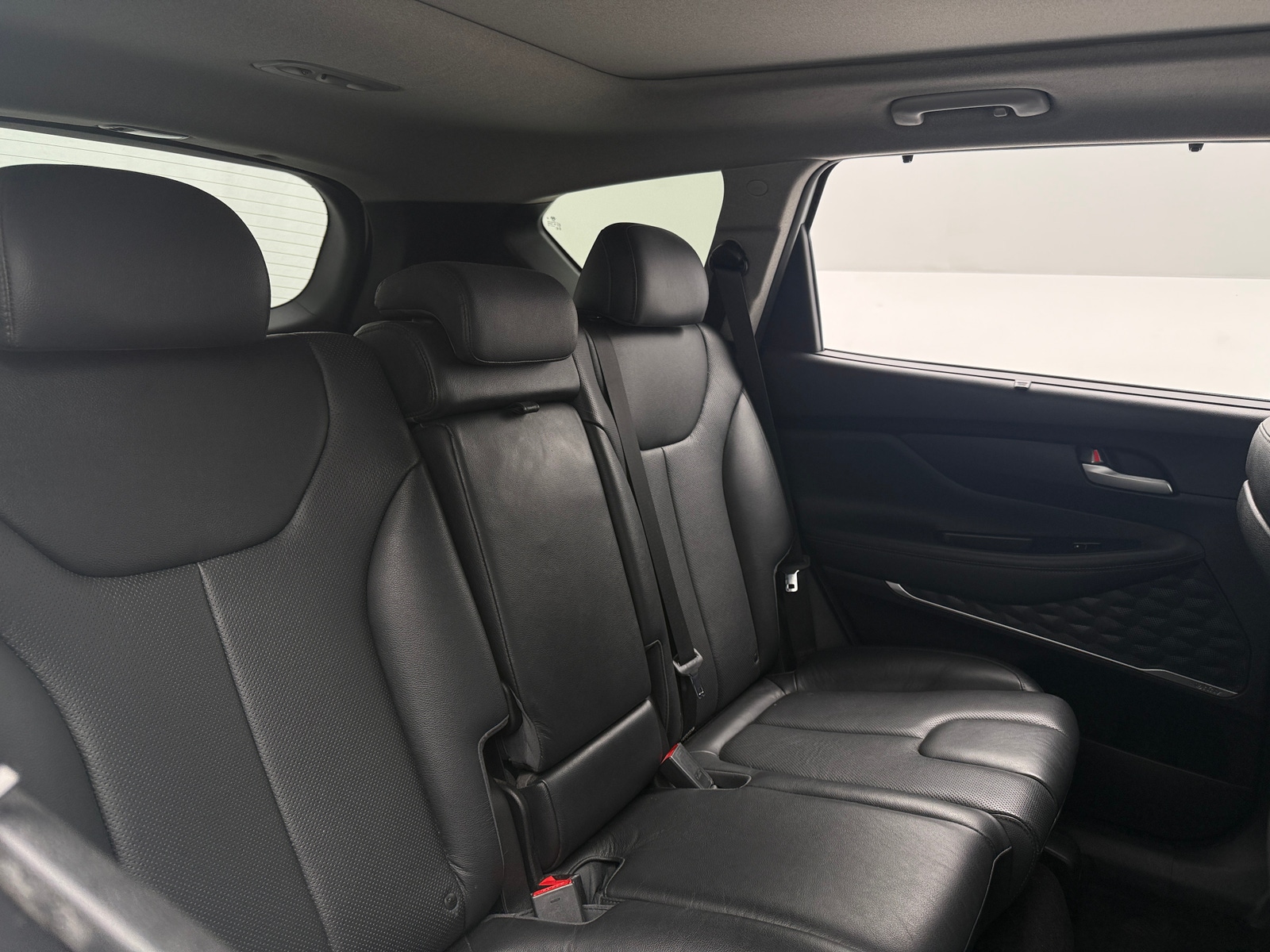 Thumbnail: 2020 Hyundai Santa Fe - 5